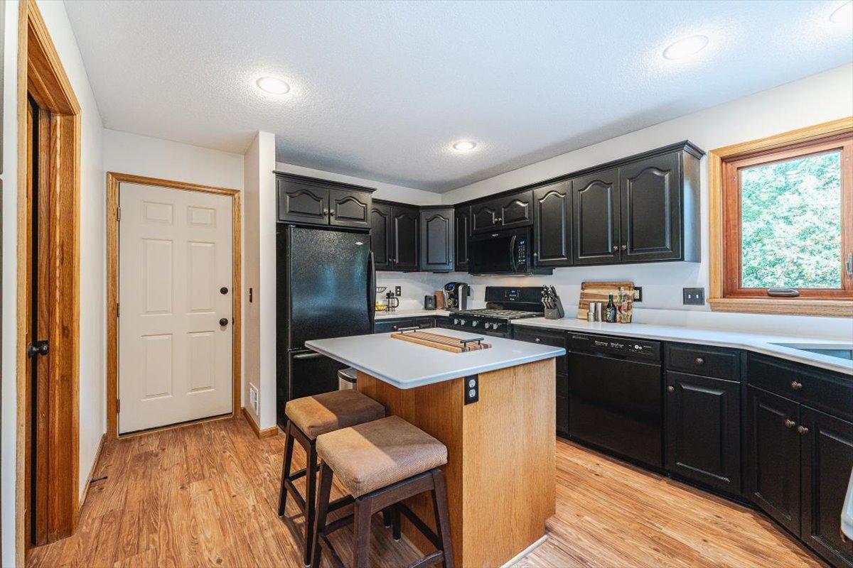 View of Residential at 12061 Gantry Court, Apple Valley MN 55124, Apple Valley (4 of 51) - Mike Wilen | Minnesota Team Real Estate