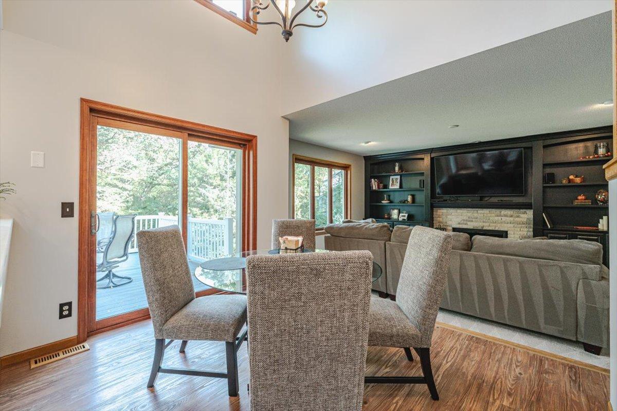 View of Residential at 12061 Gantry Court, Apple Valley MN 55124, Apple Valley (12 of 51) - Mike Wilen | Minnesota Team Real Estate
