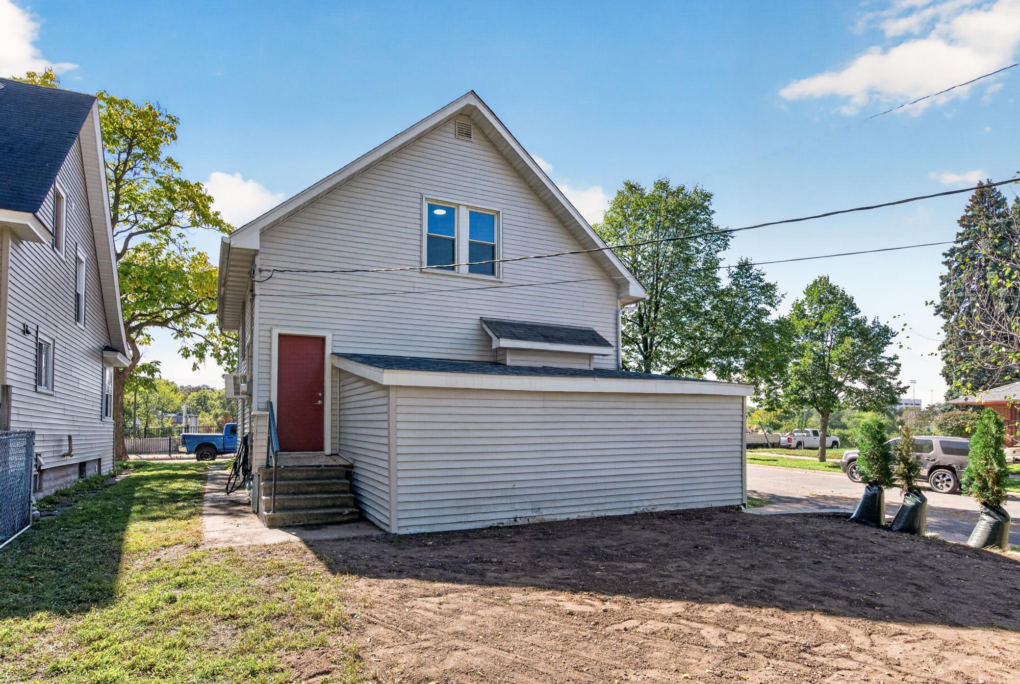 View of Residential at 979 Saint Anthony Avenue, Saint Paul MN 55104, Saint Paul (26 of 36) - Mike Wilen | Minnesota Team Real Estate