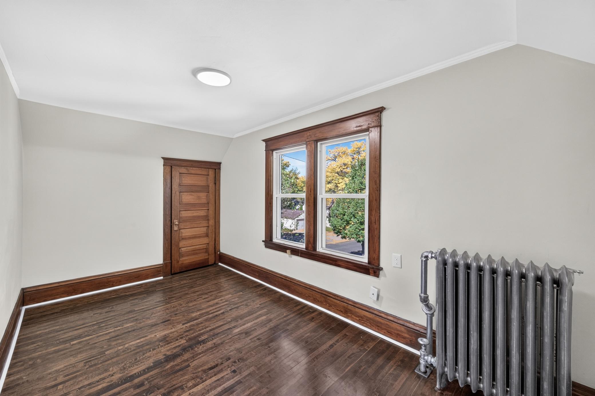 View of Residential at 979 Saint Anthony Avenue, Saint Paul MN 55104, Saint Paul (15 of 36) - Mike Wilen | Minnesota Team Real Estate