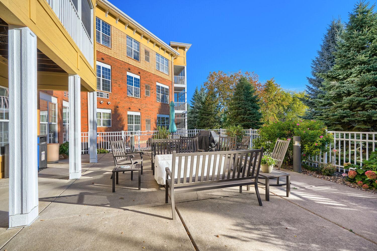 View of Residential at 15001 Burnhaven Drive #121, Burnsville MN 55306, Burnsville (4 of 33) - Mike Wilen | Minnesota Team Real Estate