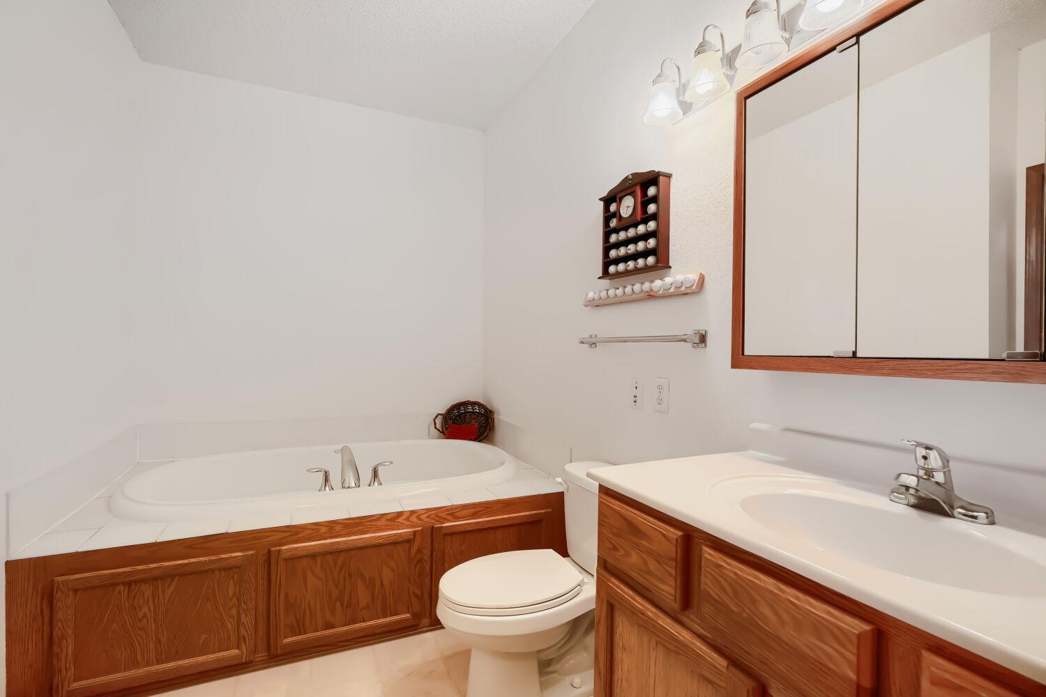 View of Residential at 15001 Burnhaven Drive #121, Burnsville MN 55306, Burnsville (25 of 33) - Mike Wilen | Minnesota Team Real Estate