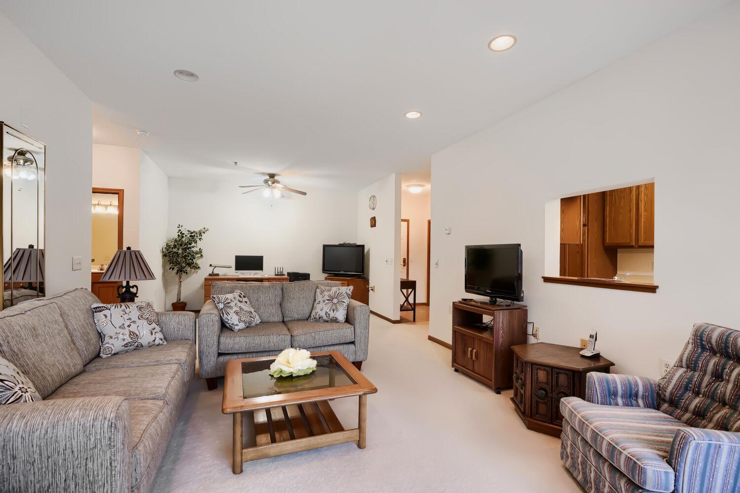 View of Residential at 15001 Burnhaven Drive #121, Burnsville MN 55306, Burnsville (14 of 33) - Mike Wilen | Minnesota Team Real Estate