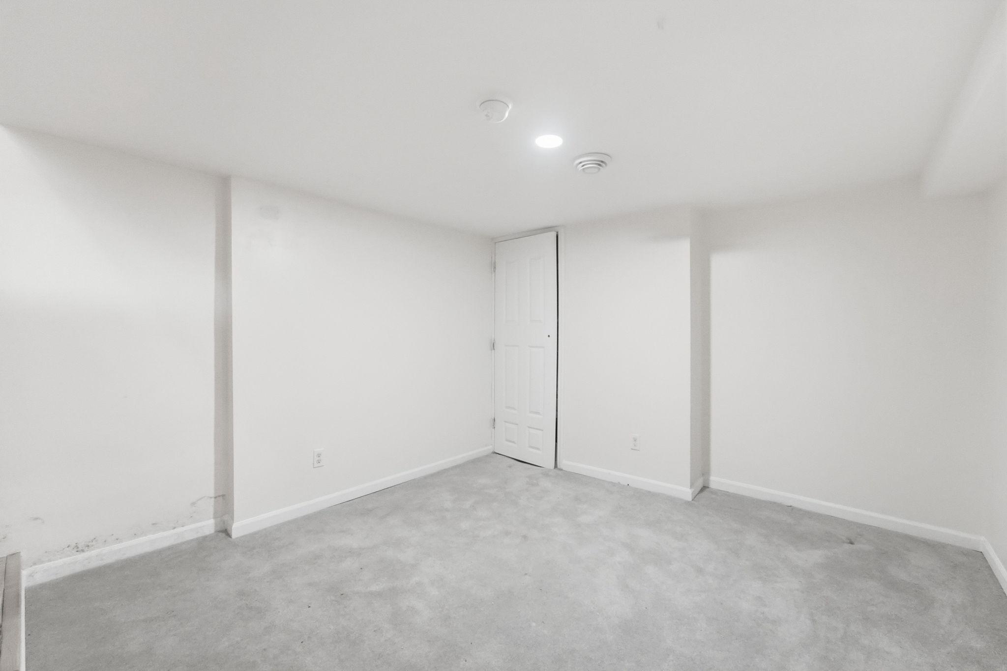 View of Residential at 3343 Colfax Avenue, Minneapolis MN 55412, Minneapolis (24 of 34) - Mike Wilen | Minnesota Team Real Estate