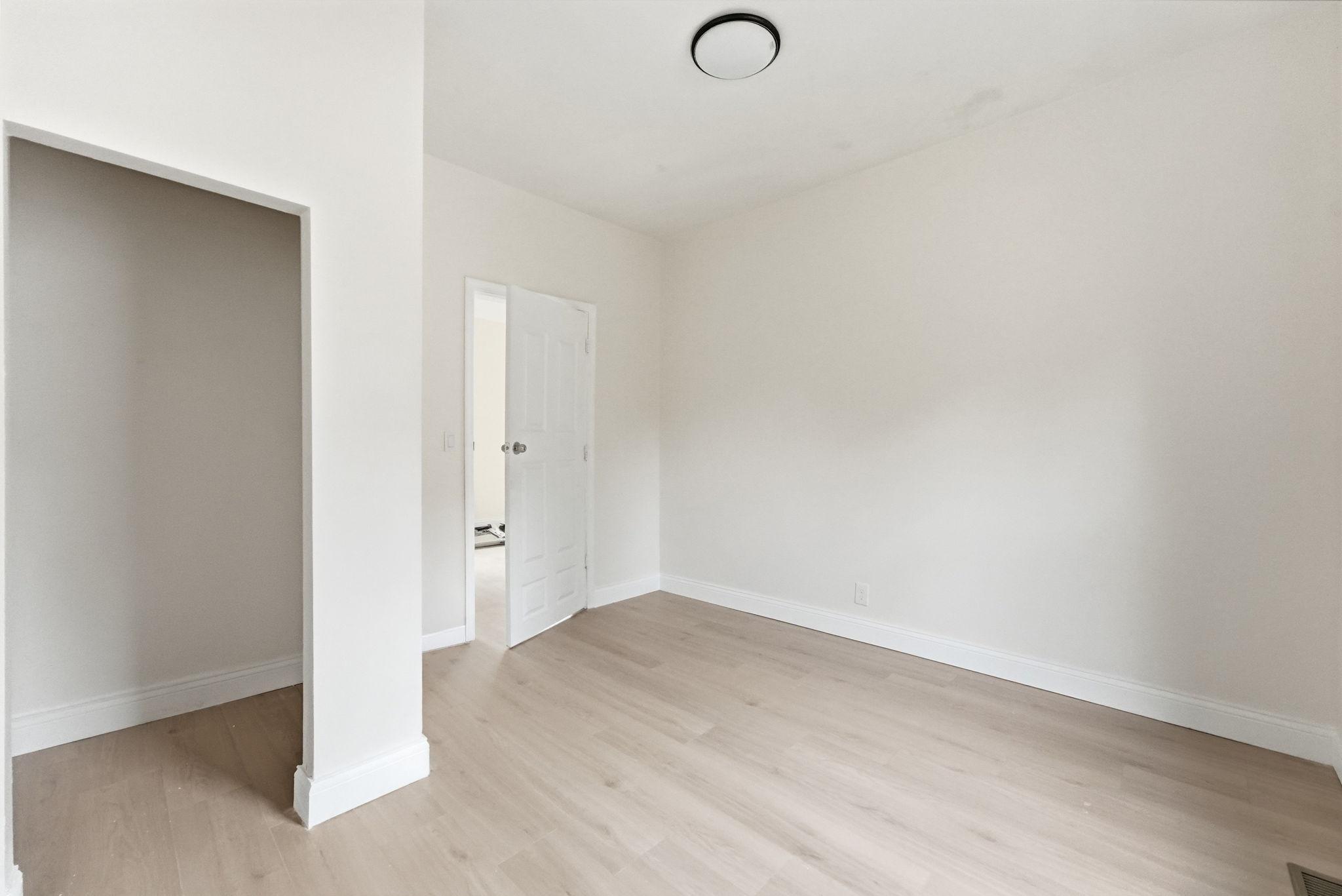 View of Residential at 3343 Colfax Avenue, Minneapolis MN 55412, Minneapolis (21 of 34) - Mike Wilen | Minnesota Team Real Estate