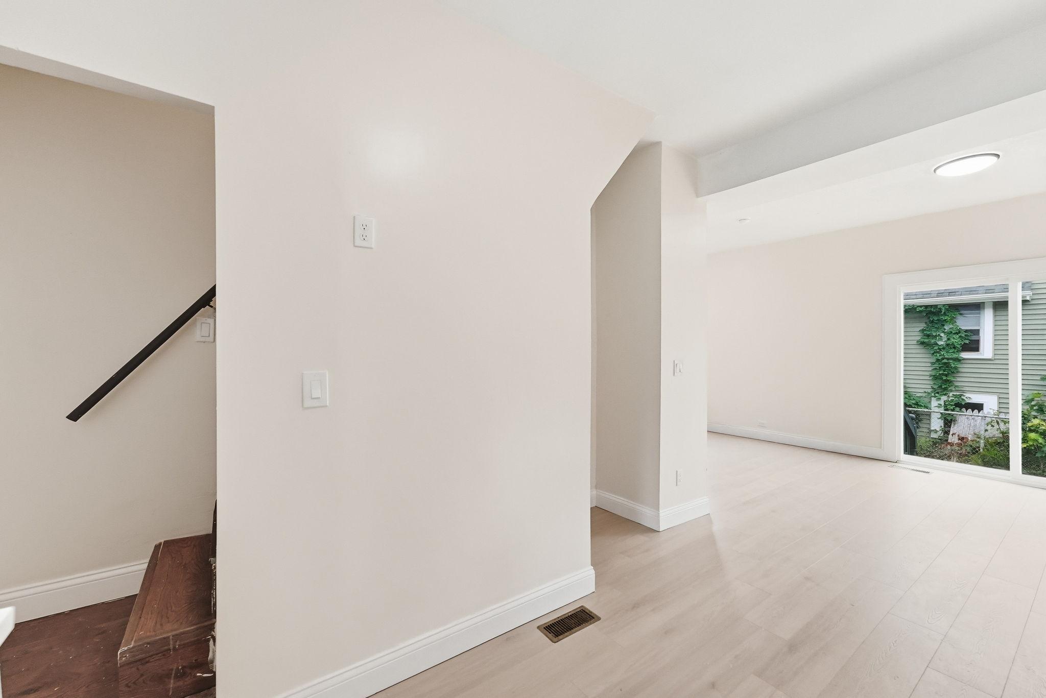 View of Residential at 3343 Colfax Avenue, Minneapolis MN 55412, Minneapolis (19 of 34) - Mike Wilen | Minnesota Team Real Estate