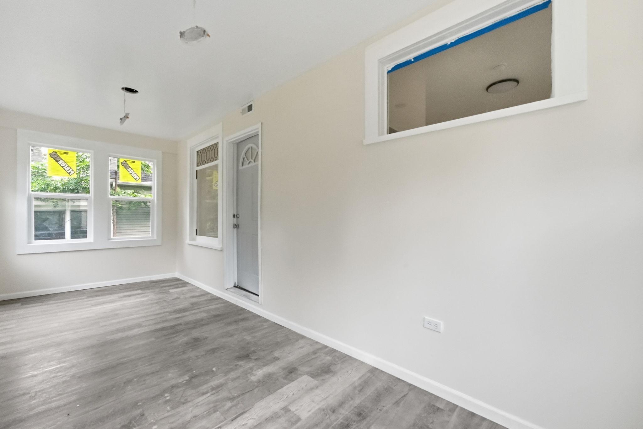 View of Residential at 3343 Colfax Avenue, Minneapolis MN 55412, Minneapolis (16 of 34) - Mike Wilen | Minnesota Team Real Estate