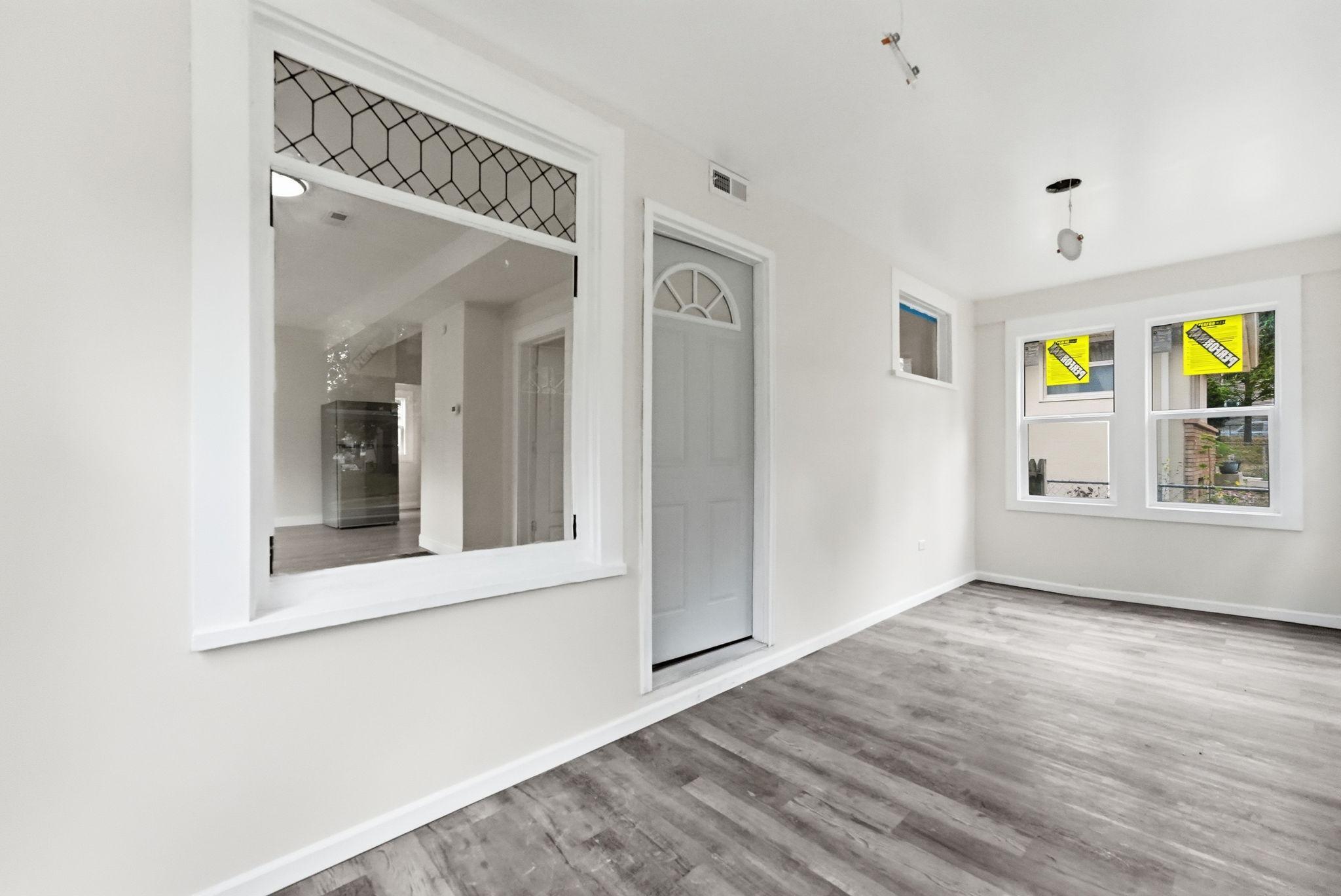 View of Residential at 3343 Colfax Avenue, Minneapolis MN 55412, Minneapolis (14 of 34) - Mike Wilen | Minnesota Team Real Estate