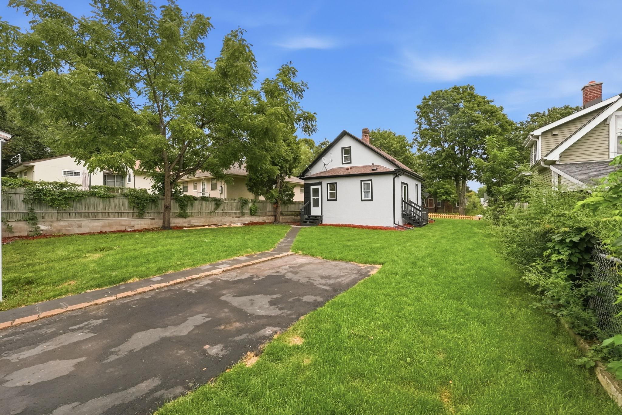 View of Residential at 3343 Colfax Avenue, Minneapolis MN 55412, Minneapolis (5 of 34) - Mike Wilen | Minnesota Team Real Estate