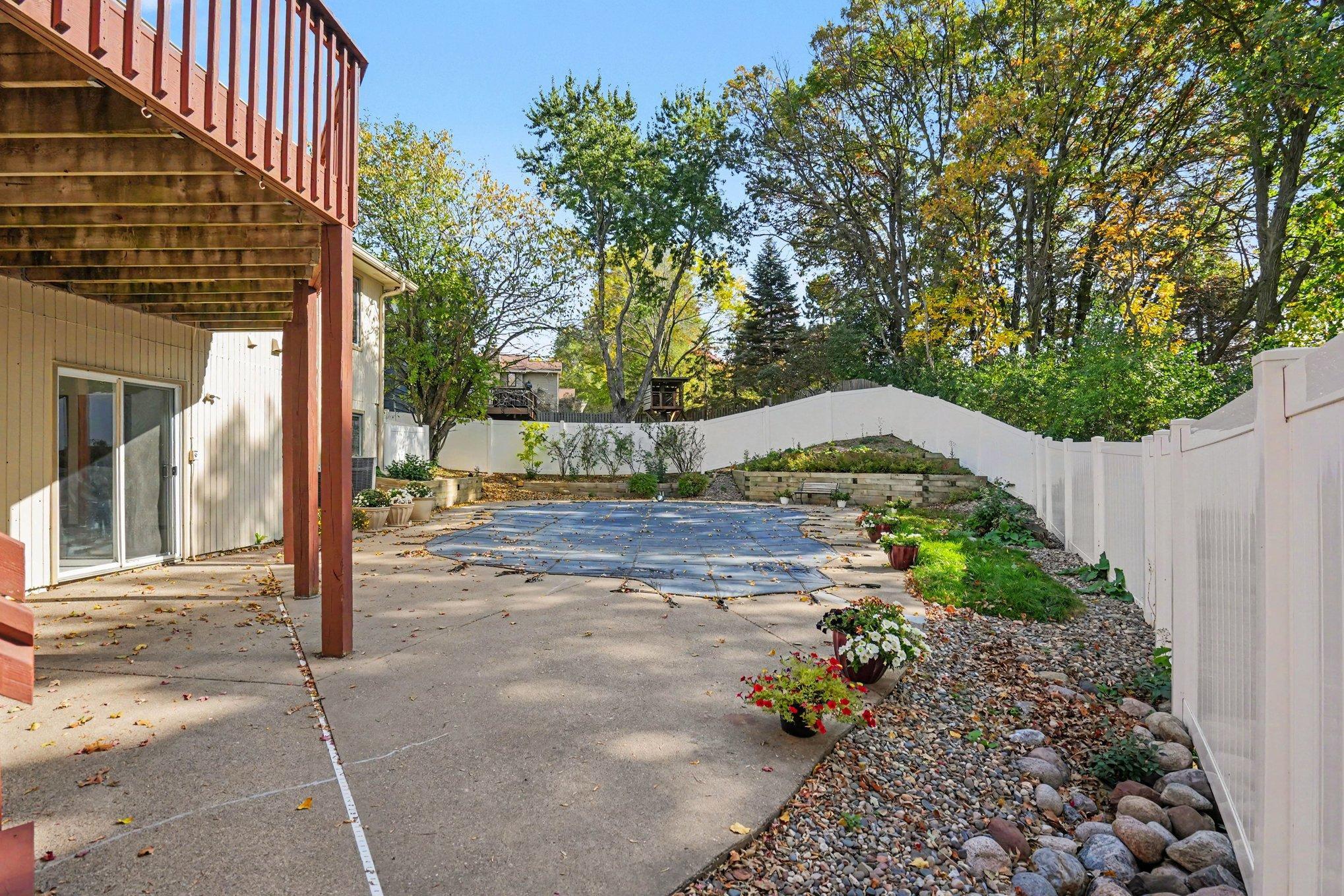 View of Residential at 1528 Briarknoll Drive, Arden Hills MN 55112, Arden Hills (43 of 45) - Mike Wilen | Minnesota Team Real Estate