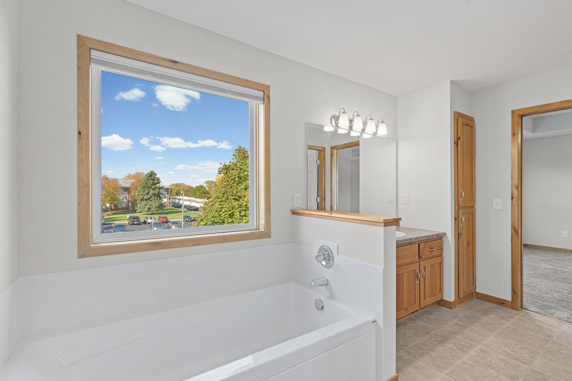View of Residential at 12214 River Valley Drive, Burnsville MN 55337, Burnsville (30 of 52) - Mike Wilen | Minnesota Team Real Estate