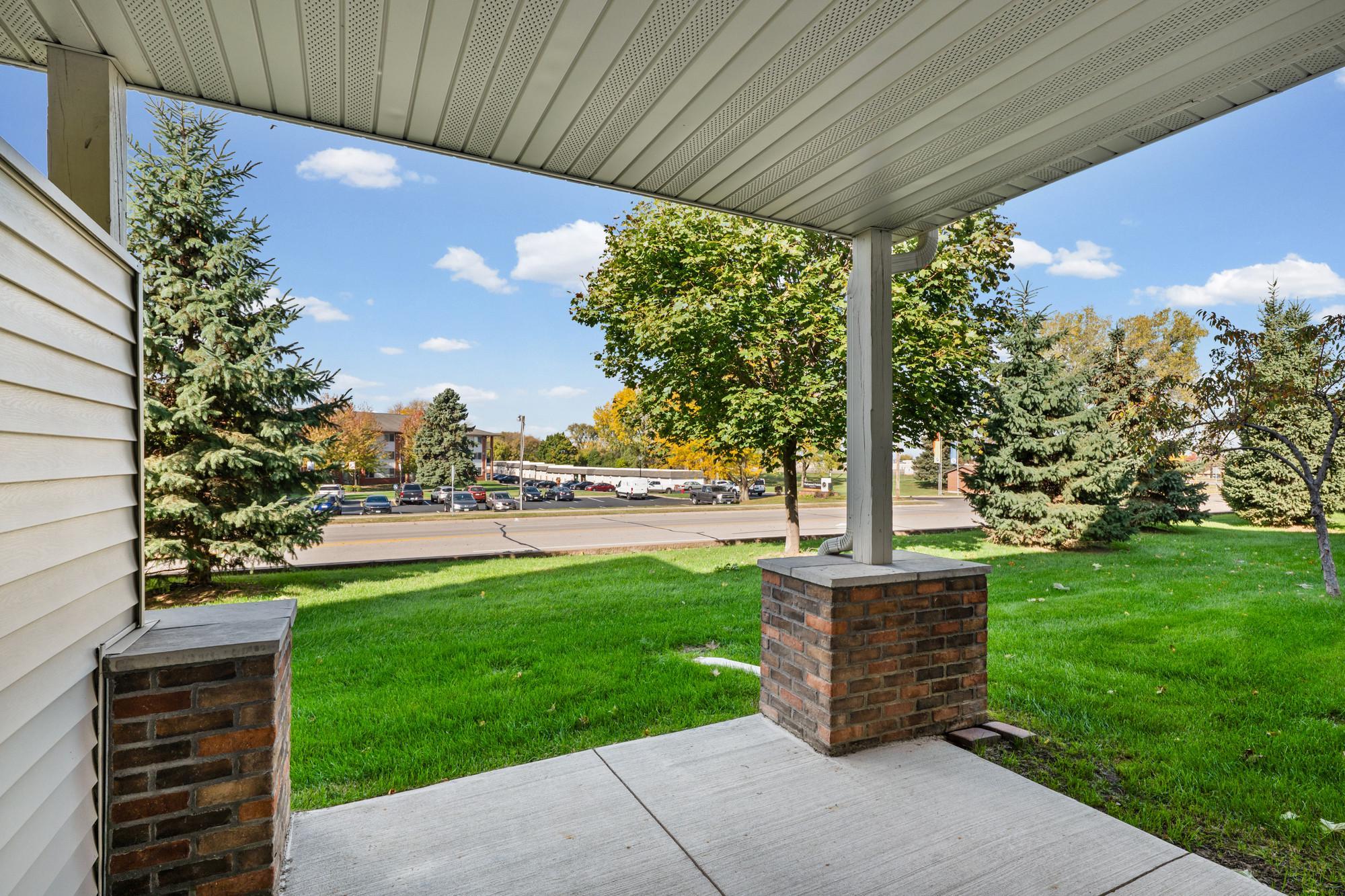 View of Residential at 12214 River Valley Drive, Burnsville MN 55337, Burnsville (44 of 52) - Mike Wilen | Minnesota Team Real Estate
