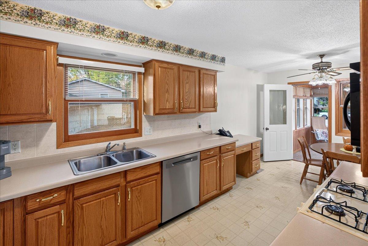 View of Residential at 24 Willow Circle, Annandale MN 55302, Annandale (19 of 32) - Mike Wilen | Minnesota Team Real Estate