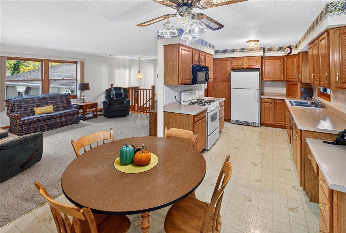 View of Residential at 24 Willow Circle, Annandale MN 55302, Annandale (16 of 32) - Mike Wilen | Minnesota Team Real Estate
