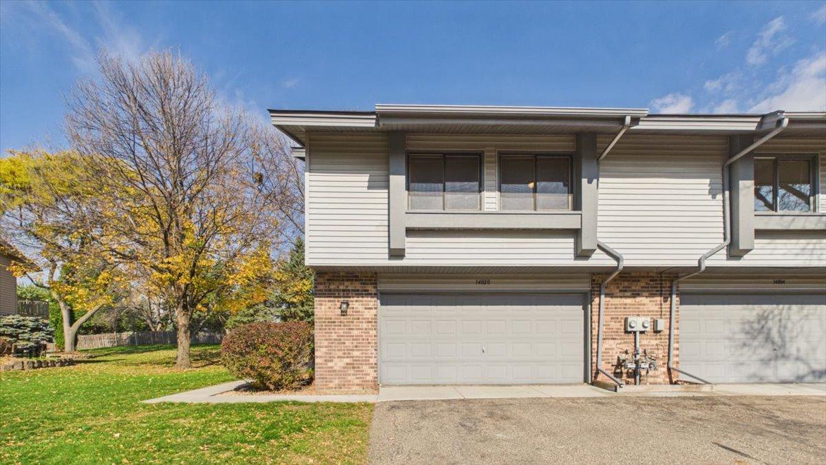 View of Twin Home at 14020 79th Avenue, Maple Grove - Mike Wilen | Minnesota Team Real Estate