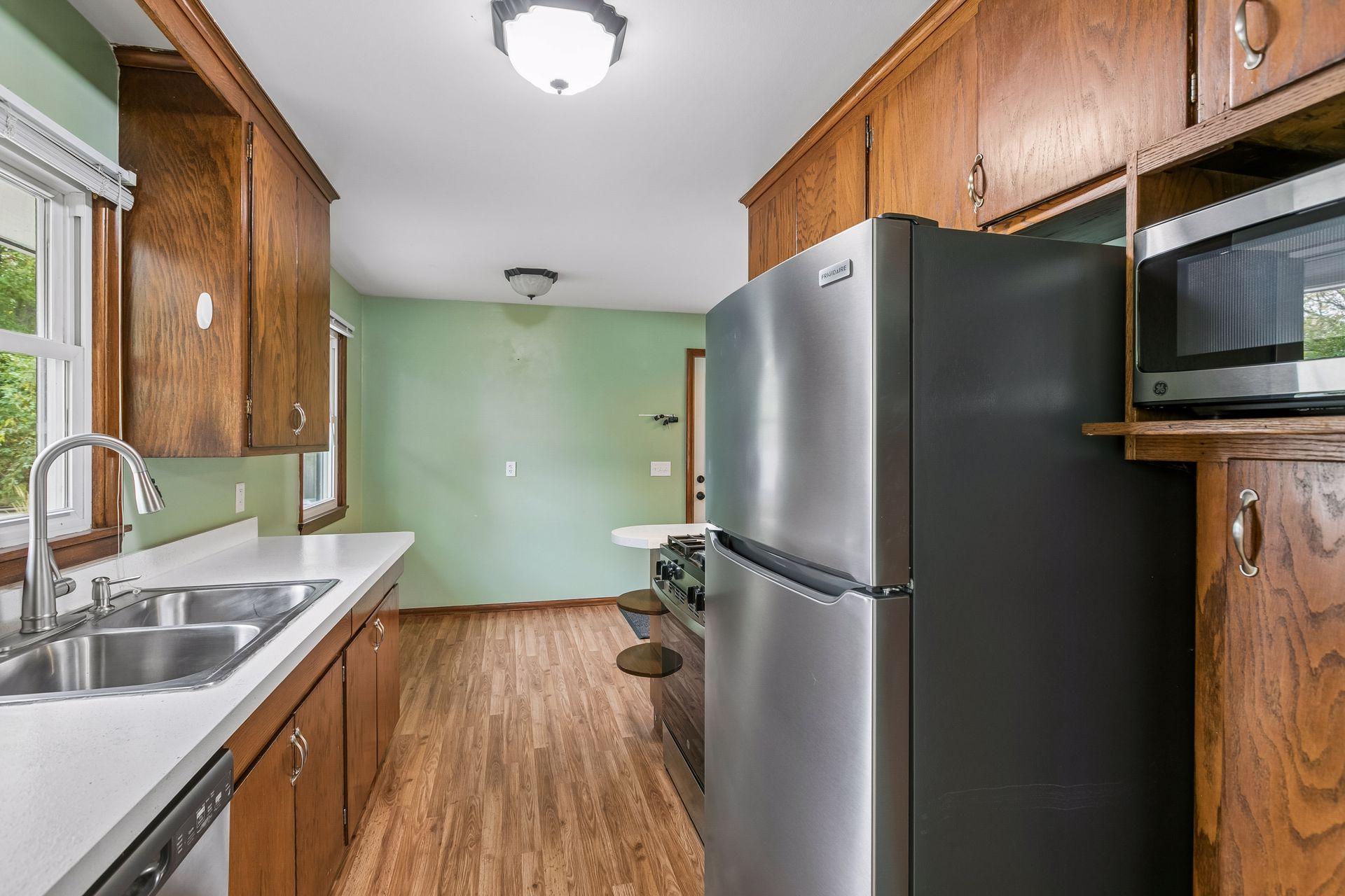 View of Residential at 7006 Ewing Avenue, Brooklyn Center MN 55429, Brooklyn Center (12 of 37) - Mike Wilen | Minnesota Team Real Estate