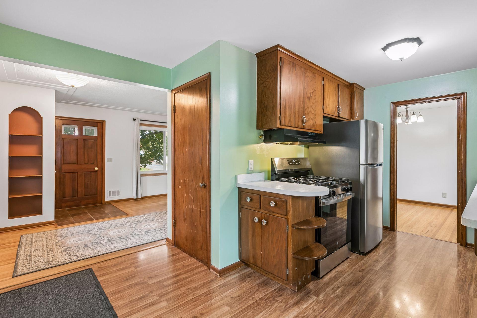 View of Residential at 7006 Ewing Avenue, Brooklyn Center MN 55429, Brooklyn Center (8 of 37) - Mike Wilen | Minnesota Team Real Estate