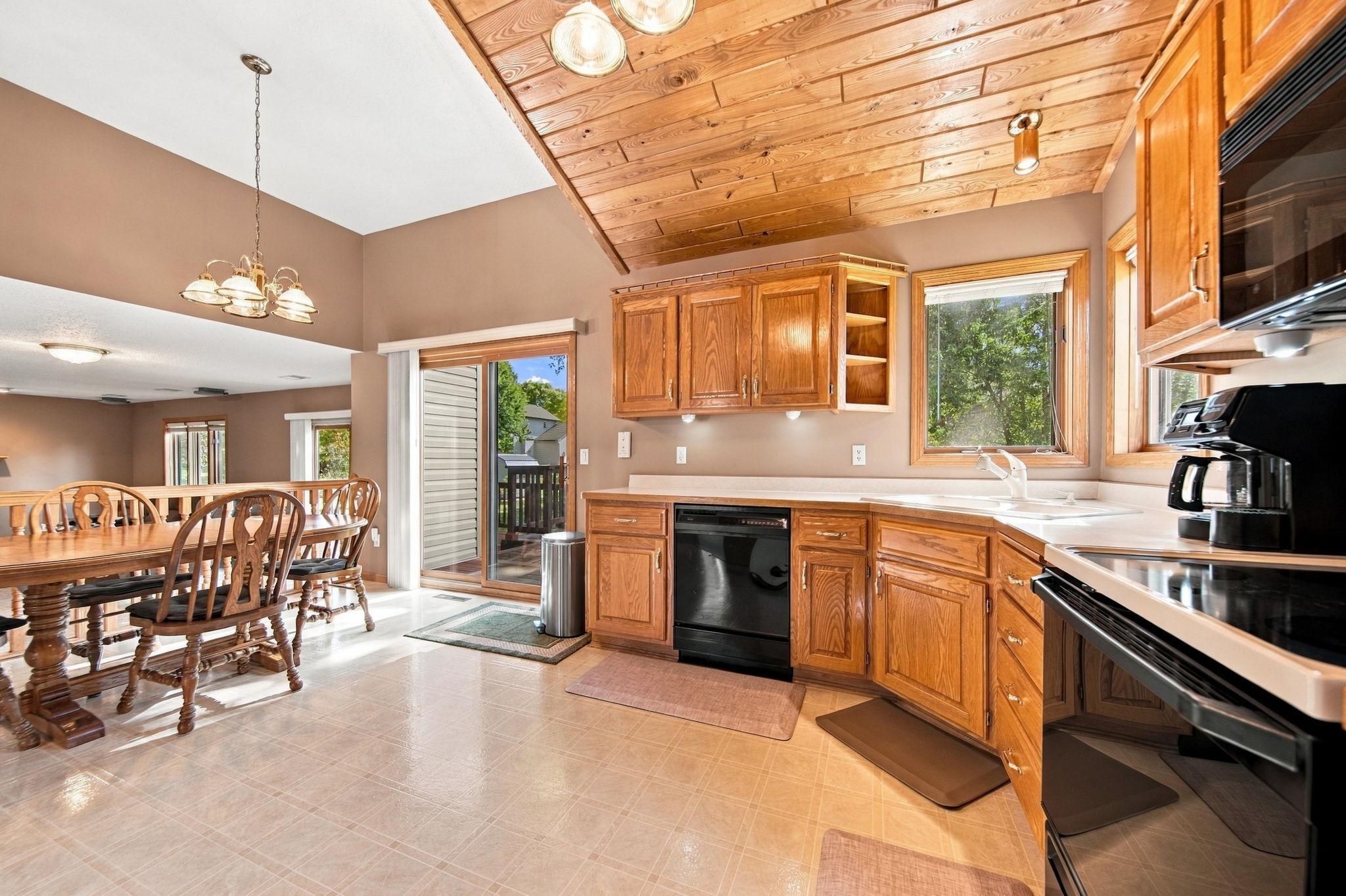 View of Residential at 458 Coyote Trail, Lino Lakes MN 55014, Lino Lakes (19 of 44) - Mike Wilen | Minnesota Team Real Estate