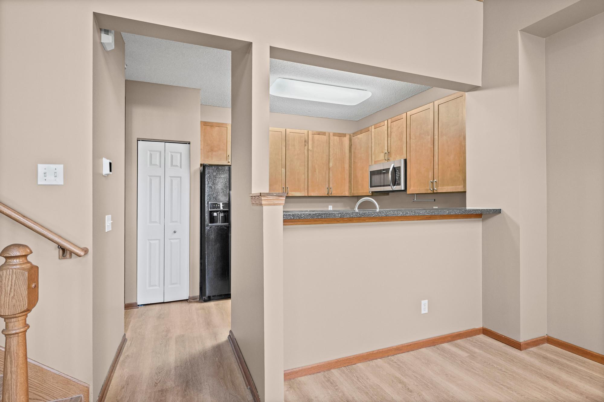 View of Residential at 941 Newport Avenue, Shakopee MN 55379, Shakopee (12 of 40) - Mike Wilen | Minnesota Team Real Estate