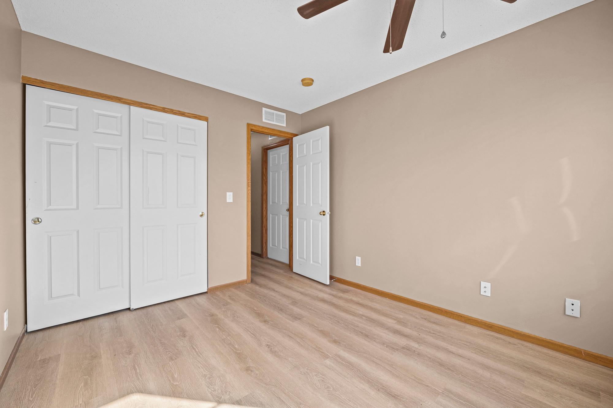 View of Residential at 941 Newport Avenue, Shakopee MN 55379, Shakopee (27 of 40) - Mike Wilen | Minnesota Team Real Estate