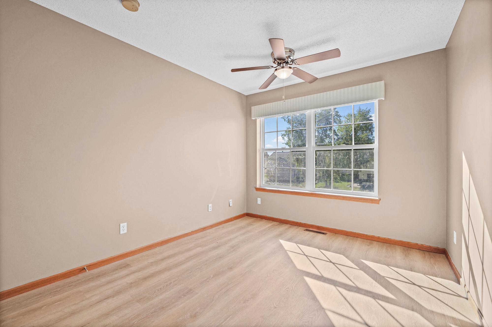 View of Residential at 941 Newport Avenue, Shakopee MN 55379, Shakopee (29 of 40) - Mike Wilen | Minnesota Team Real Estate