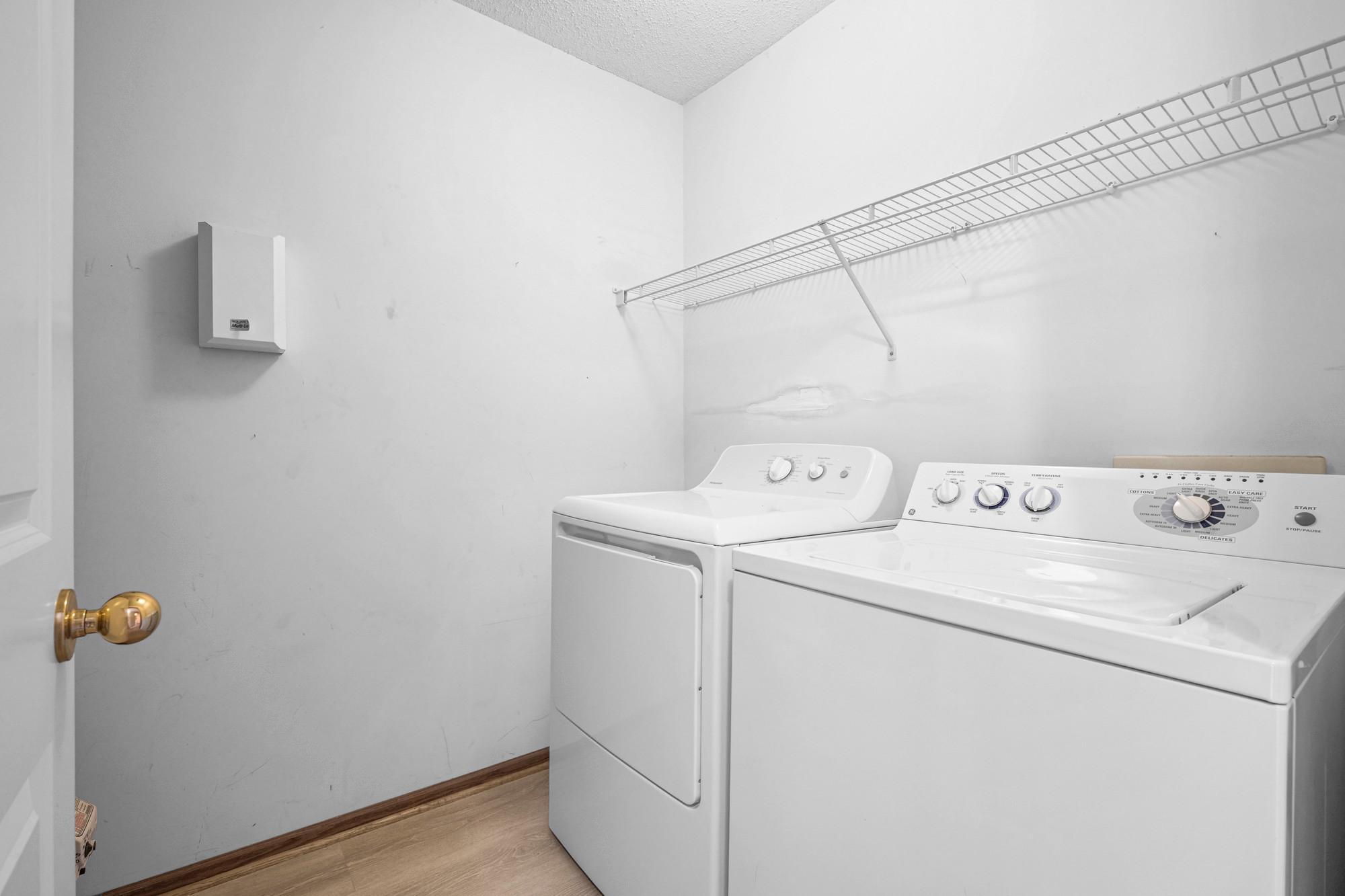 View of Residential at 941 Newport Avenue, Shakopee MN 55379, Shakopee (31 of 40) - Mike Wilen | Minnesota Team Real Estate