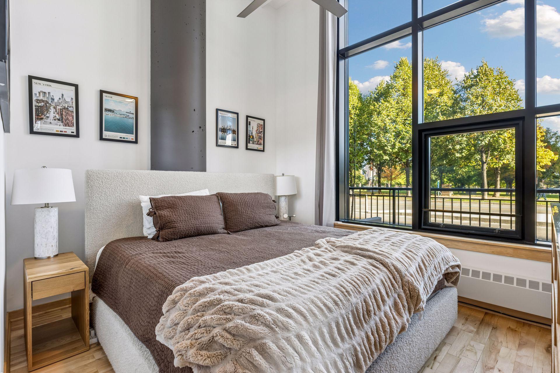 View of Residential at 215 10th Avenue #102, Minneapolis MN 55415, Minneapolis (13 of 60) - Mike Wilen | Minnesota Team Real Estate