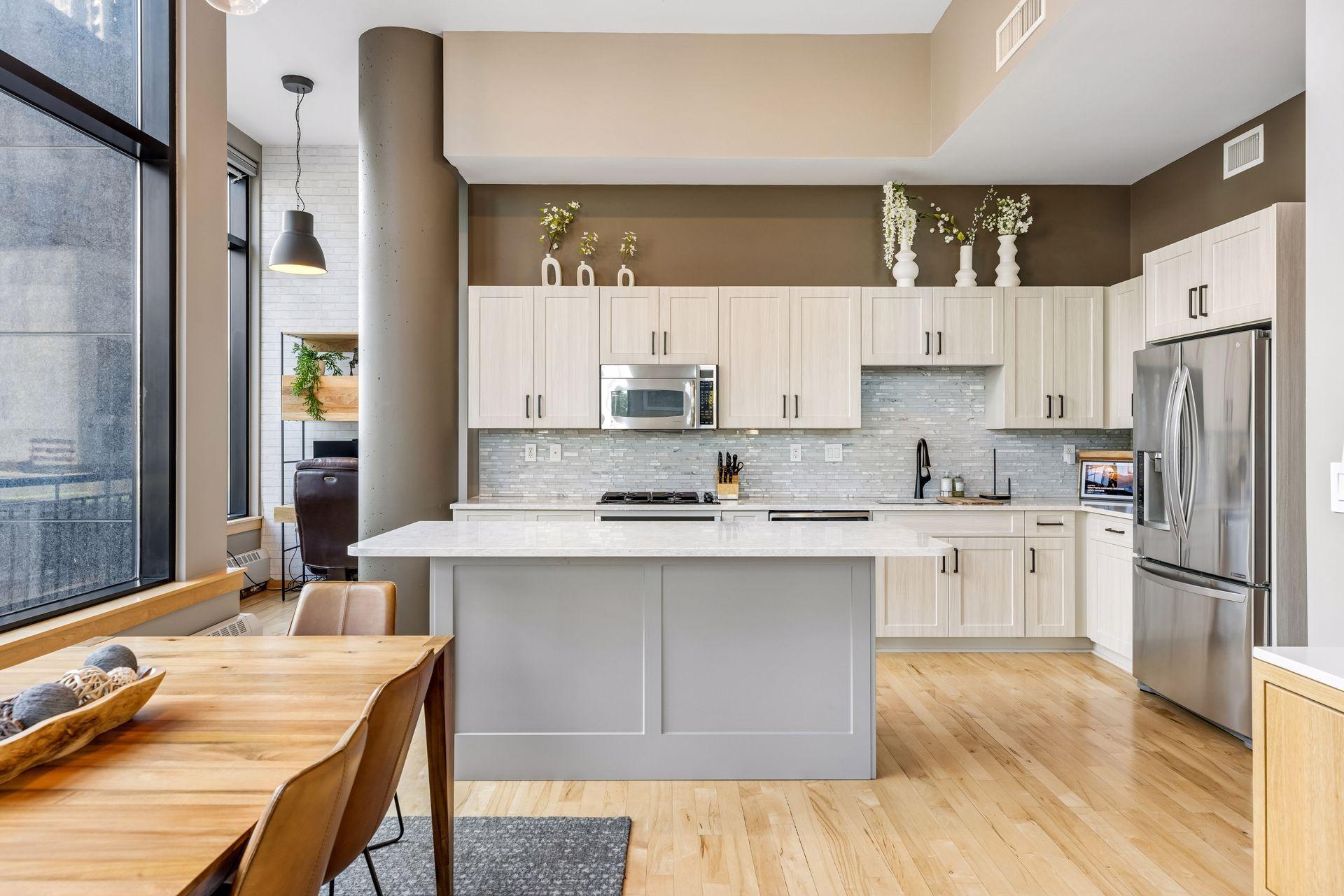 View of (CC) High Rise (4+ Levels) at 215 10th Avenue, Minneapolis - Mike Wilen | Minnesota Team Real Estate