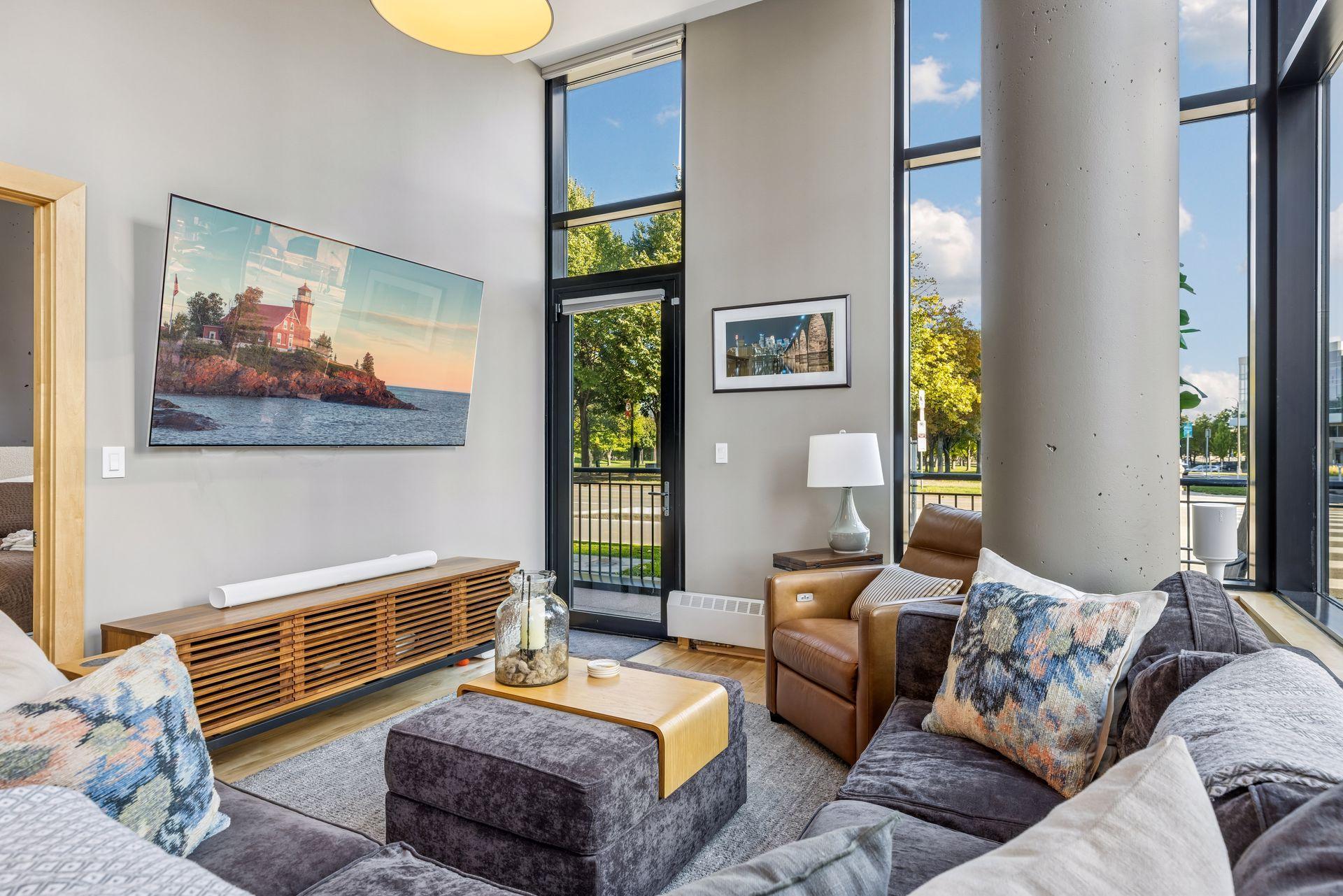 View of Residential at 215 10th Avenue #102, Minneapolis MN 55415, Minneapolis (10 of 60) - Mike Wilen | Minnesota Team Real Estate
