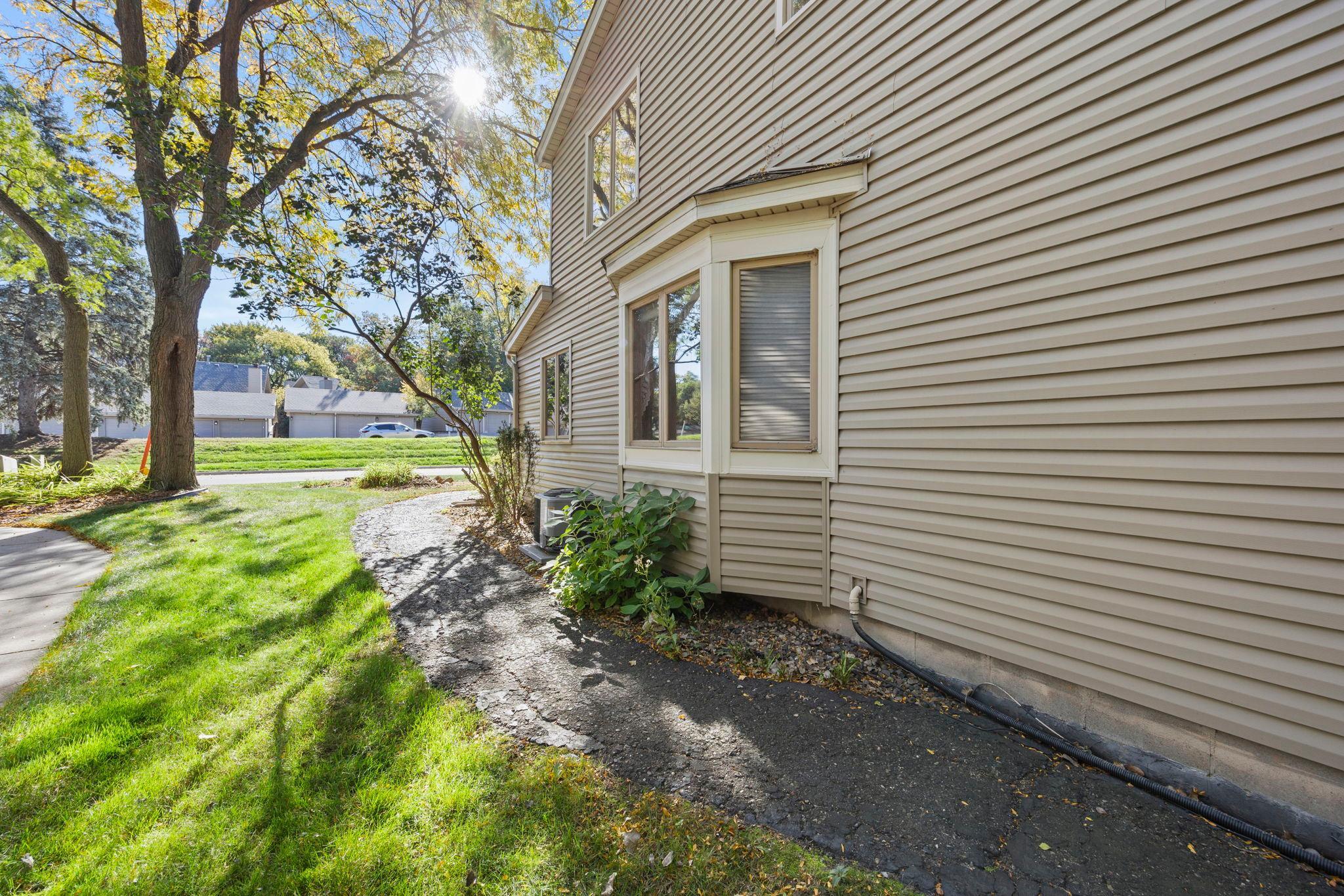 View of Residential at 5422 Meister Road, Fridley MN 55432, Fridley (60 of 74) - Mike Wilen | Minnesota Team Real Estate