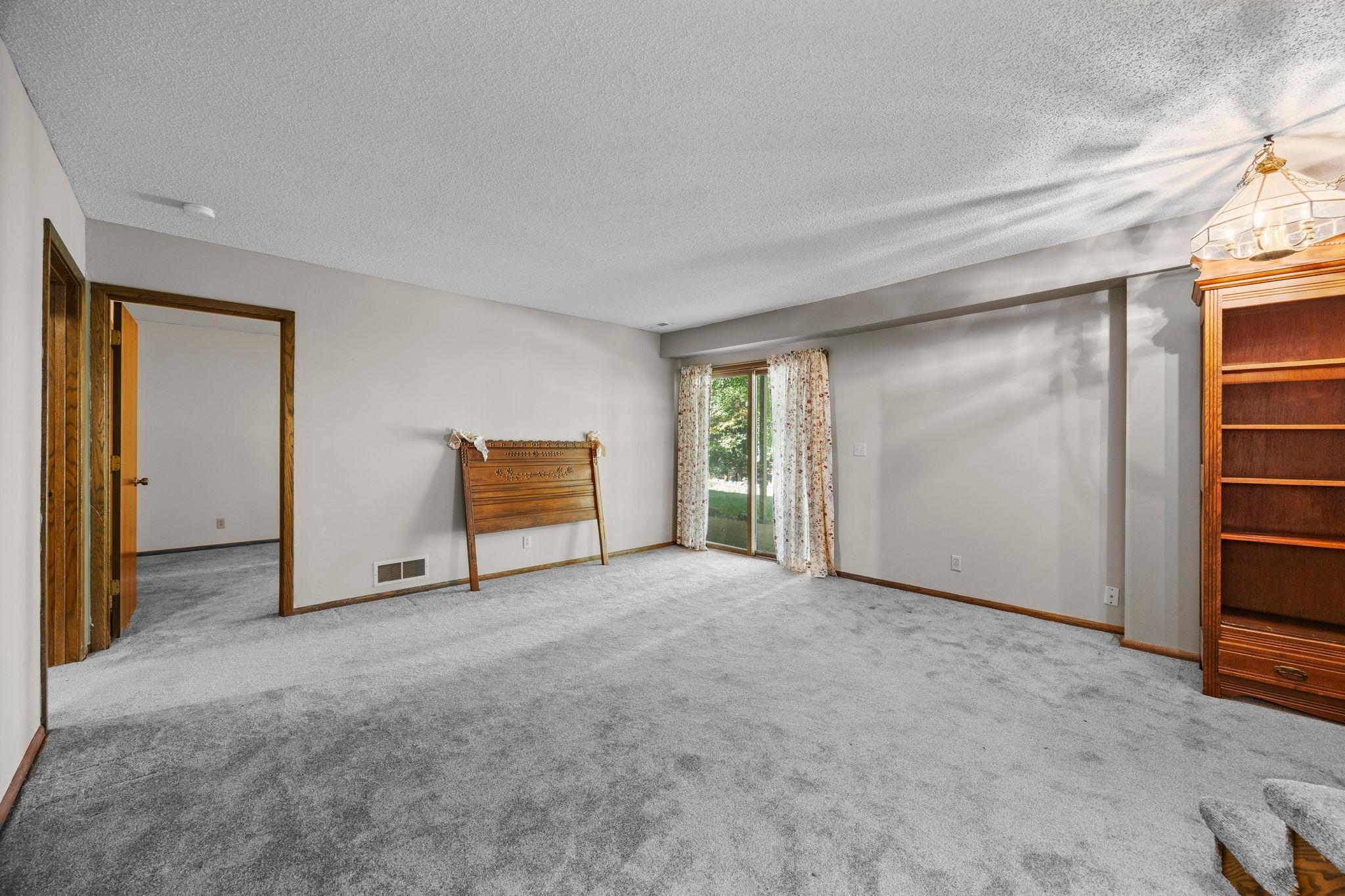 View of Residential at 5422 Meister Road, Fridley MN 55432, Fridley (38 of 74) - Mike Wilen | Minnesota Team Real Estate