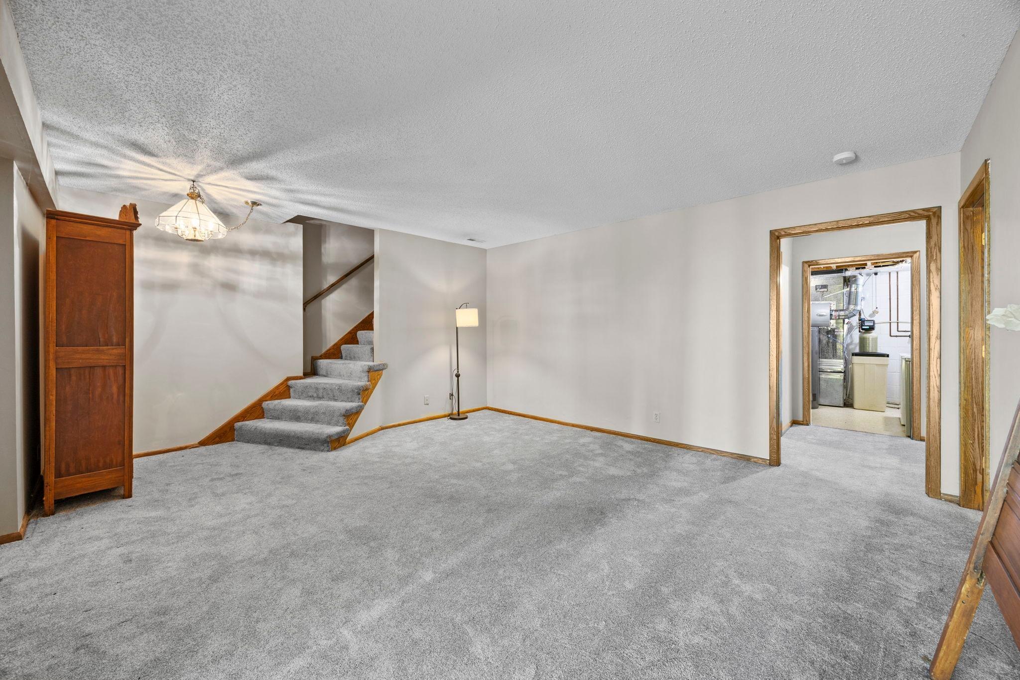 View of Residential at 5422 Meister Road, Fridley MN 55432, Fridley (35 of 74) - Mike Wilen | Minnesota Team Real Estate