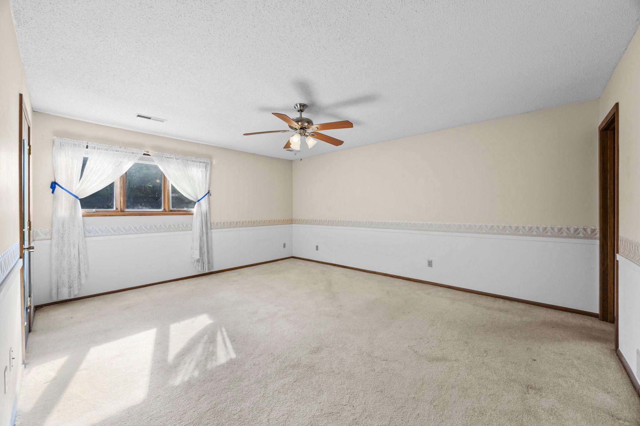 View of Residential at 5422 Meister Road, Fridley MN 55432, Fridley (25 of 74) - Mike Wilen | Minnesota Team Real Estate