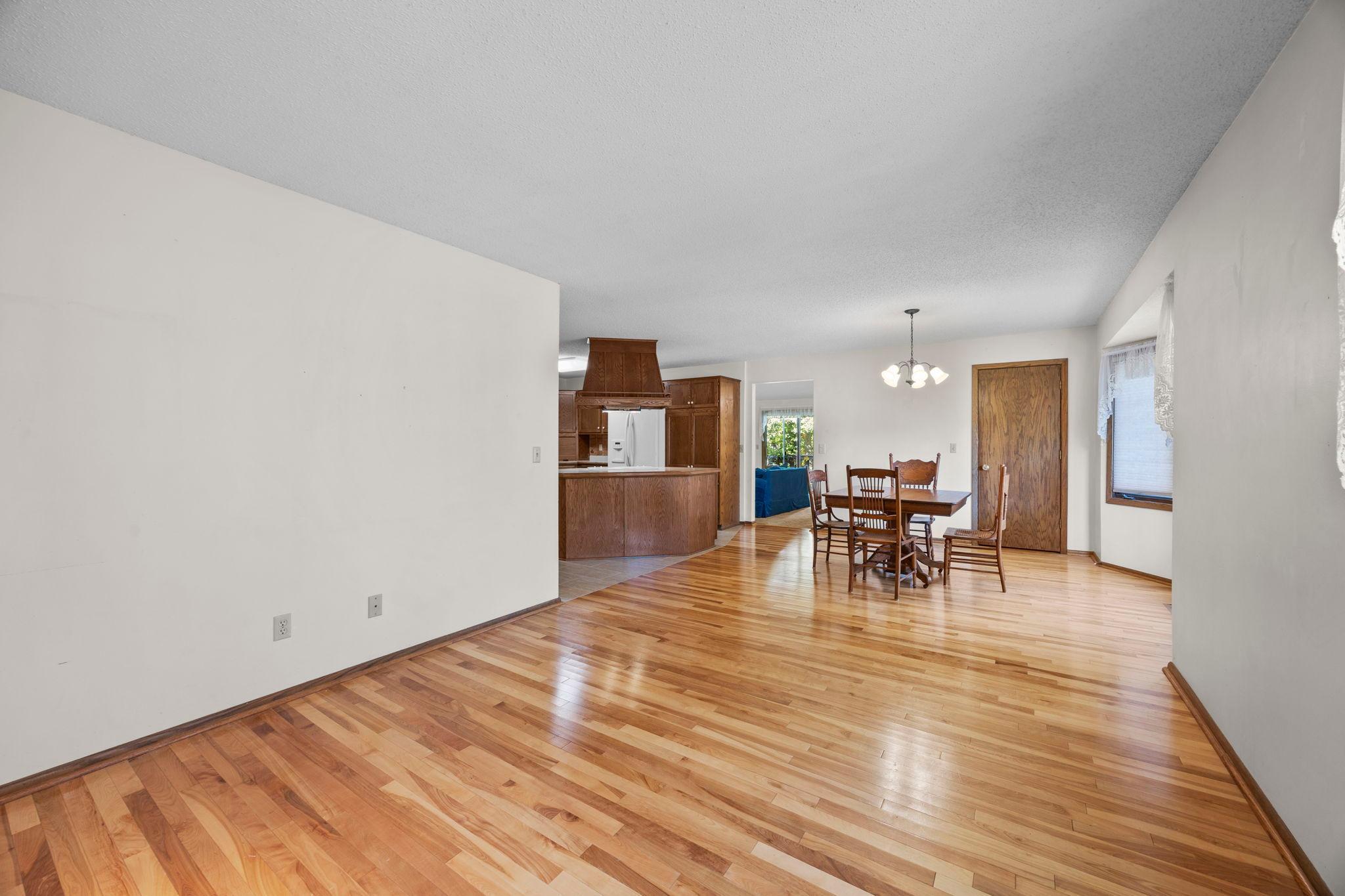View of Residential at 5422 Meister Road, Fridley MN 55432, Fridley (11 of 74) - Mike Wilen | Minnesota Team Real Estate