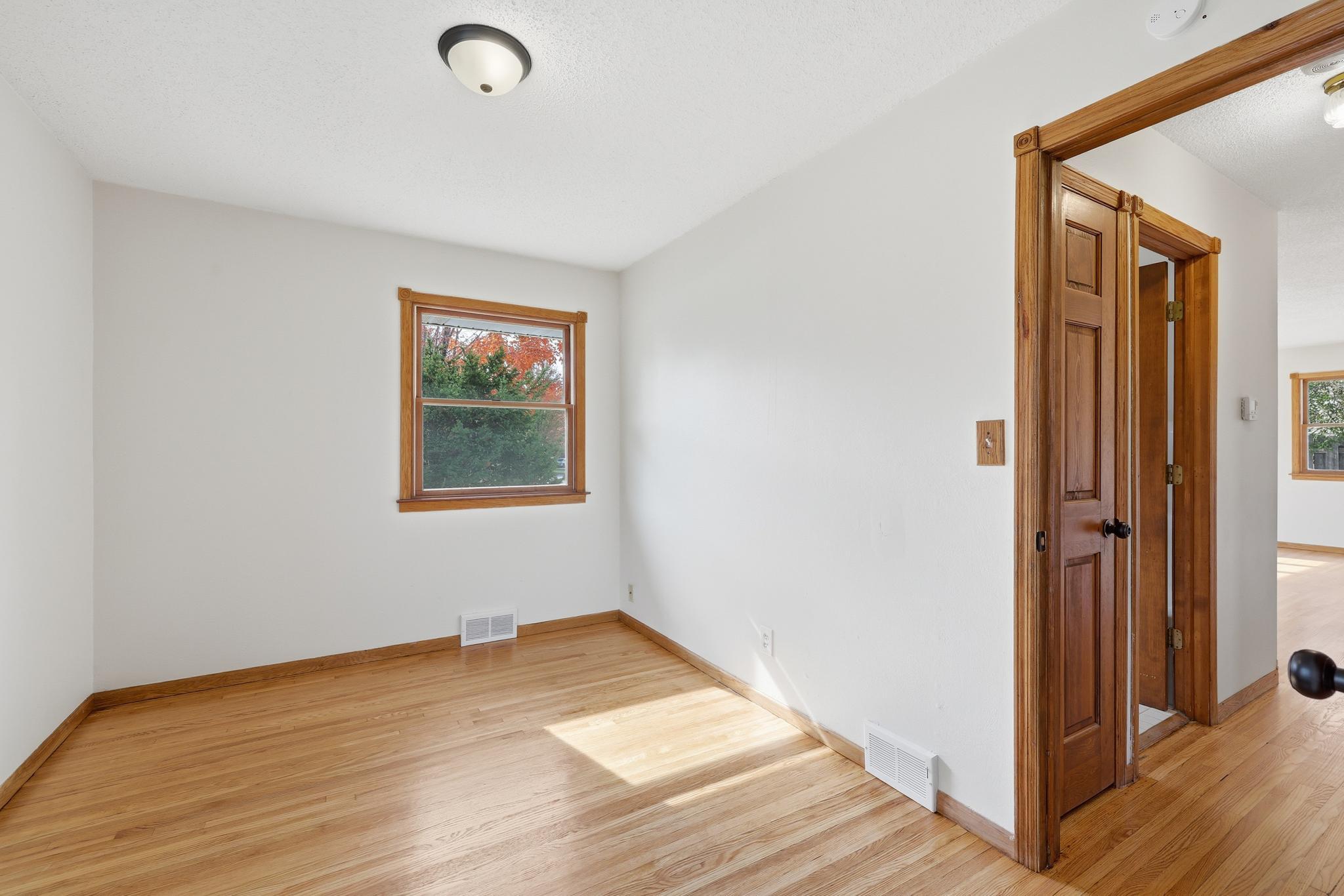 View of Residential at 2223 Maryland Avenue, Saint Paul MN 55119, Saint Paul (20 of 44) - Mike Wilen | Minnesota Team Real Estate