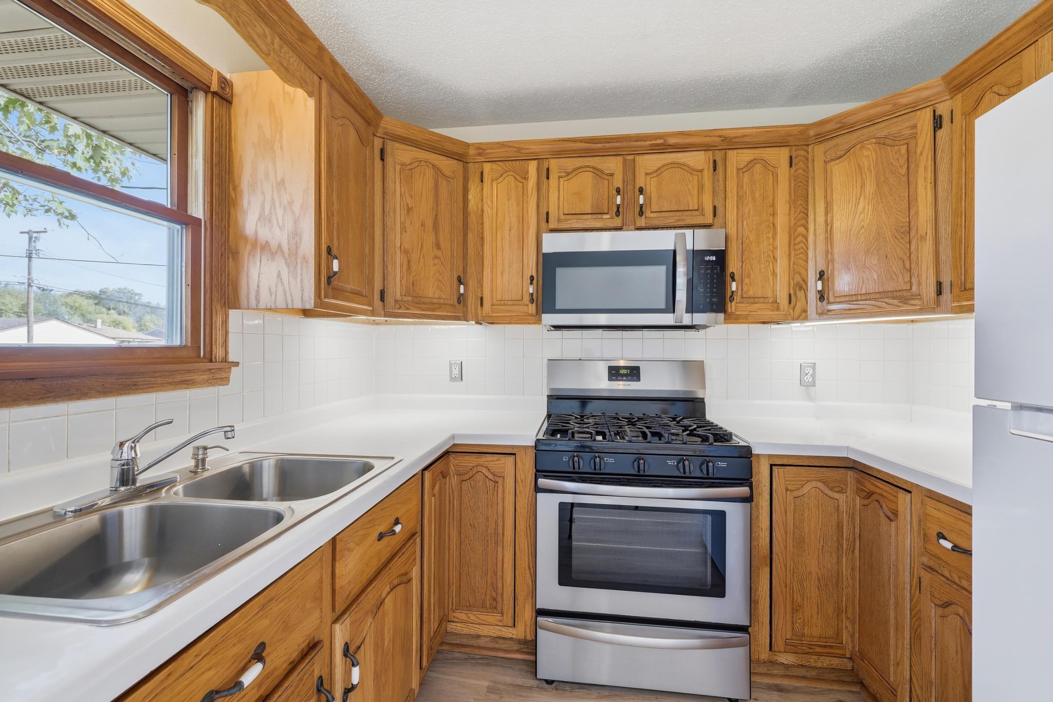 View of Residential at 2223 Maryland Avenue, Saint Paul MN 55119, Saint Paul (10 of 44) - Mike Wilen | Minnesota Team Real Estate