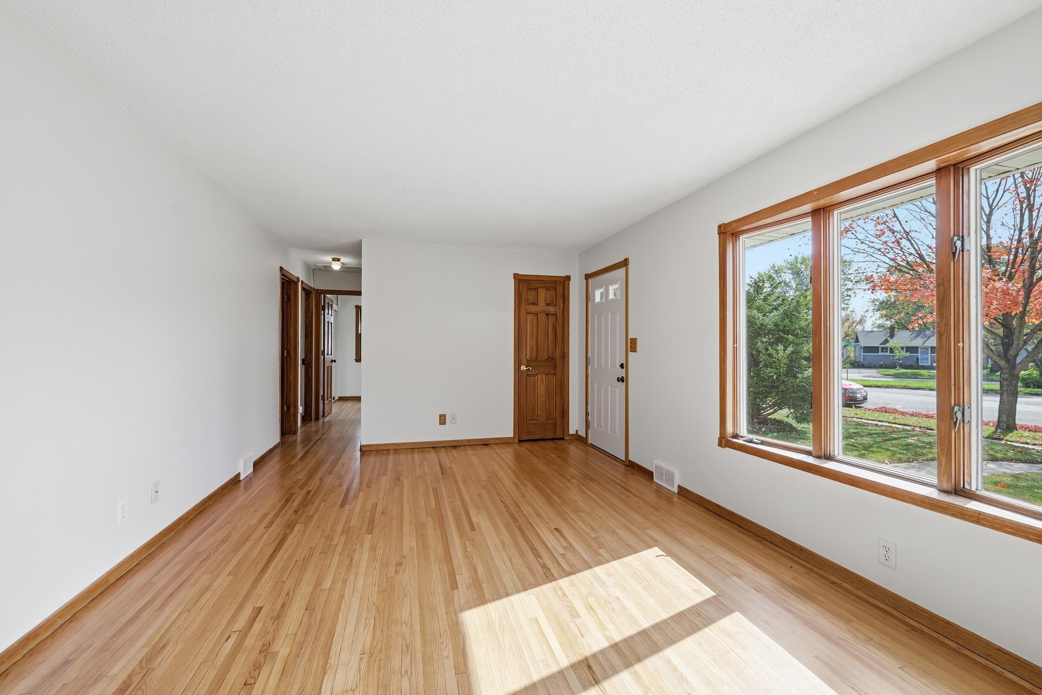 View of Residential at 2223 Maryland Avenue, Saint Paul MN 55119, Saint Paul (6 of 44) - Mike Wilen | Minnesota Team Real Estate
