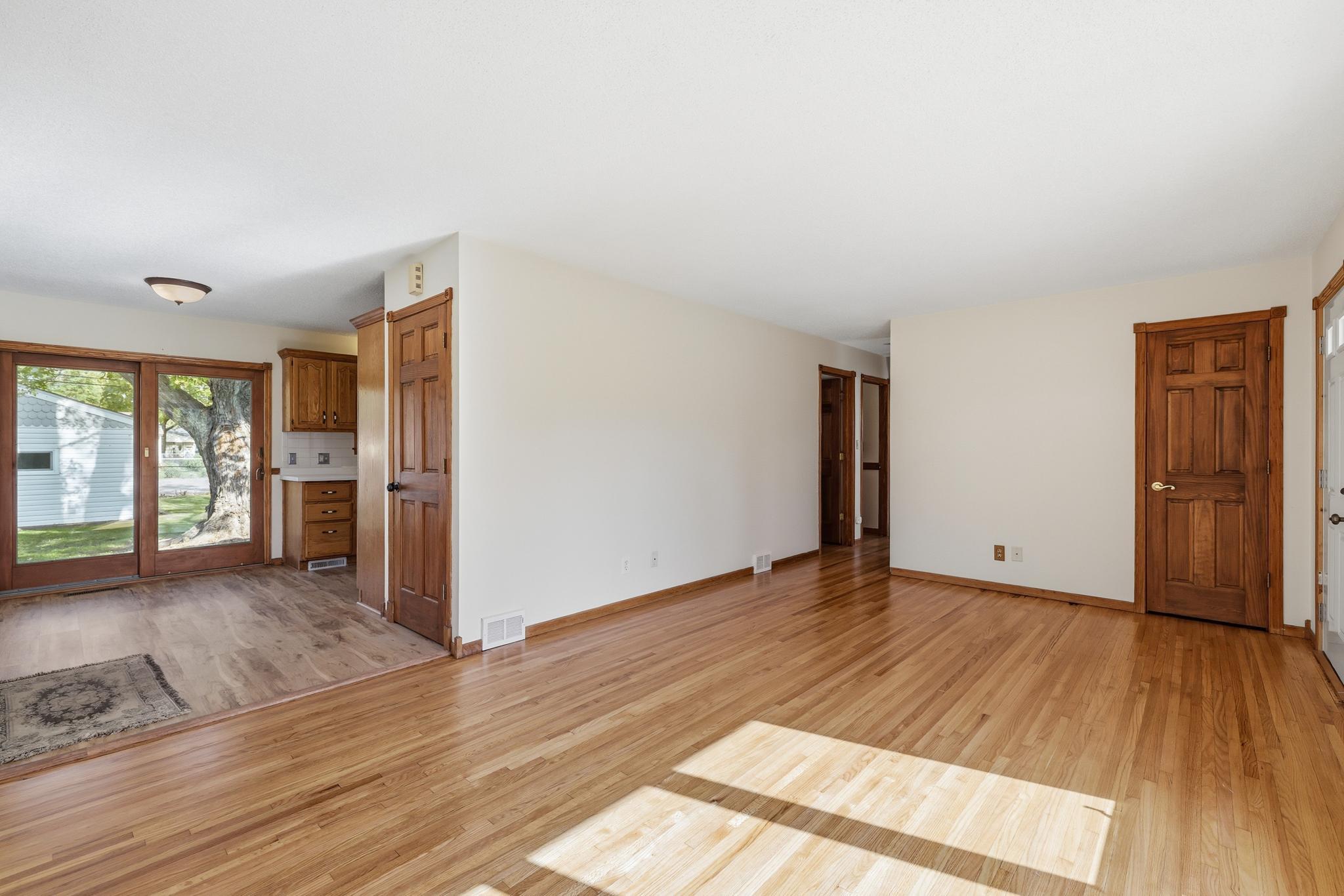 View of Residential at 2223 Maryland Avenue, Saint Paul MN 55119, Saint Paul (5 of 44) - Mike Wilen | Minnesota Team Real Estate