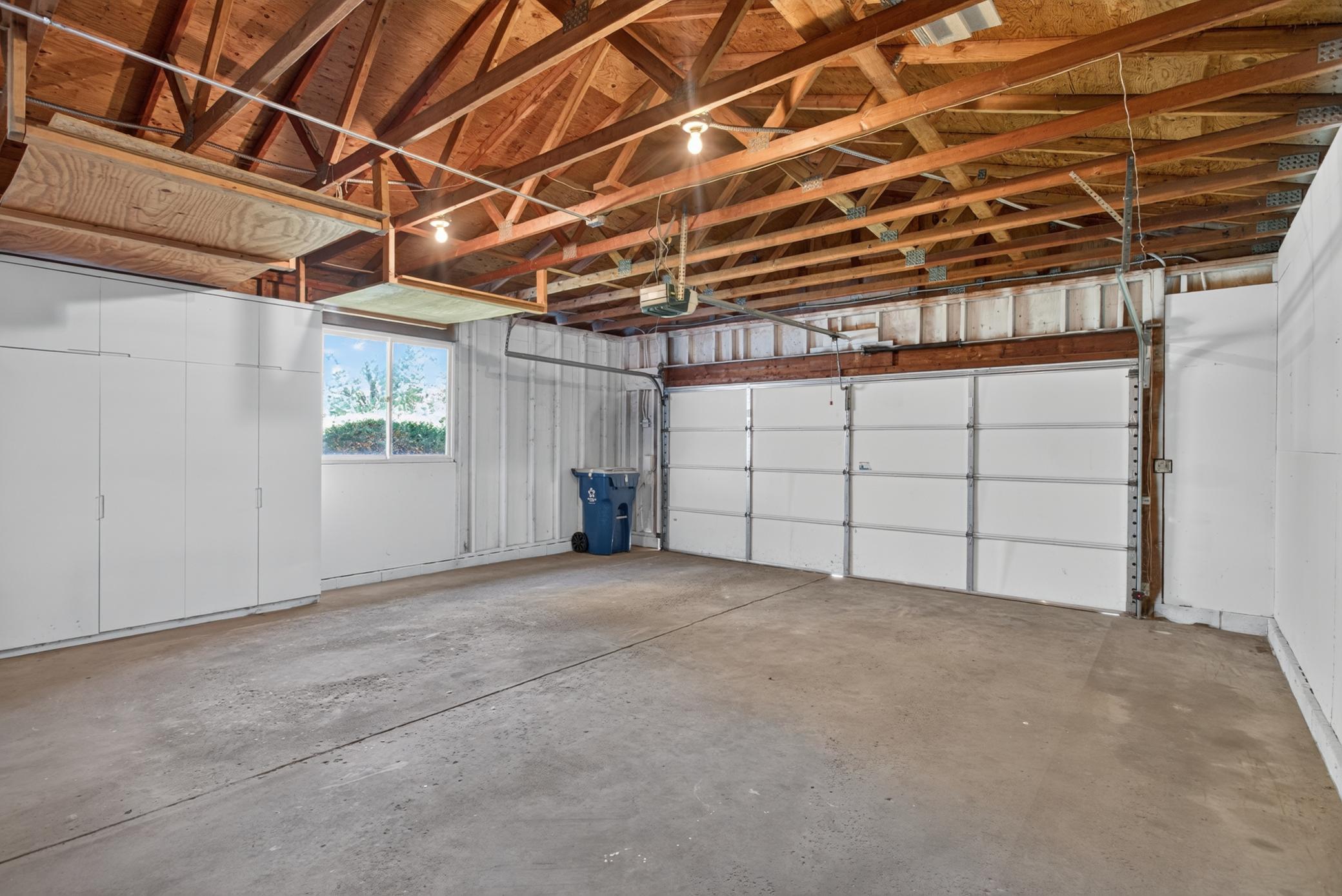 View of Residential at 10605 Union Terrace Way, Plymouth MN 55441, Plymouth (22 of 33) - Mike Wilen | Minnesota Team Real Estate