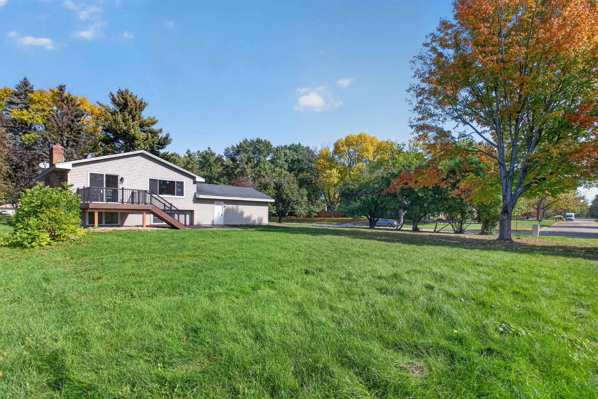 View of Residential at 10605 Union Terrace Way, Plymouth MN 55441, Plymouth (27 of 33) - Mike Wilen | Minnesota Team Real Estate