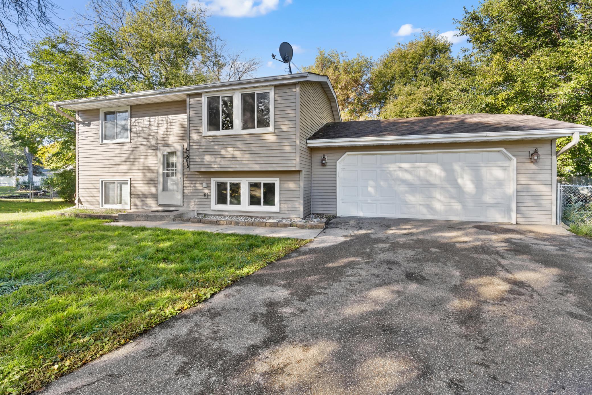 View of Residential at 7515 Brunswick Avenue, Brooklyn Park MN 55443, Brooklyn Park (2 of 22) - Mike Wilen | Minnesota Team Real Estate
