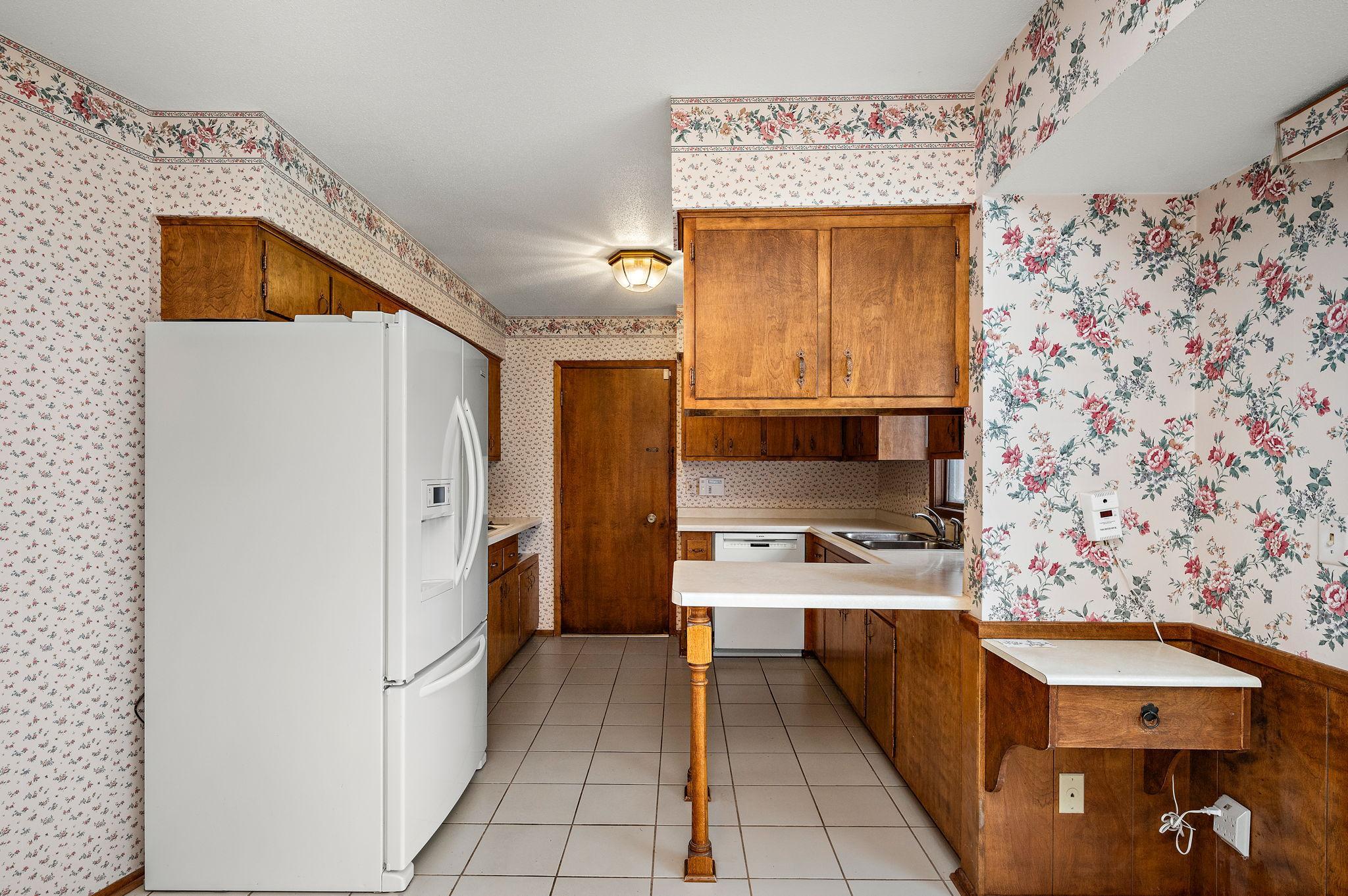 View of Residential at 7901 Douglas Drive, Brooklyn Park MN 55443, Brooklyn Park (10 of 37) - Mike Wilen | Minnesota Team Real Estate