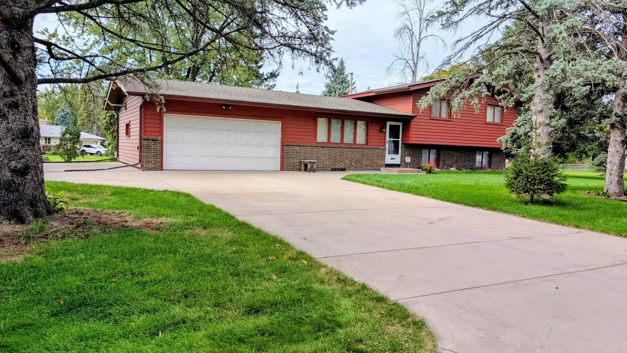 View of Residential at 7901 Douglas Drive, Brooklyn Park MN 55443, Brooklyn Park (37 of 37) - Mike Wilen | Minnesota Team Real Estate