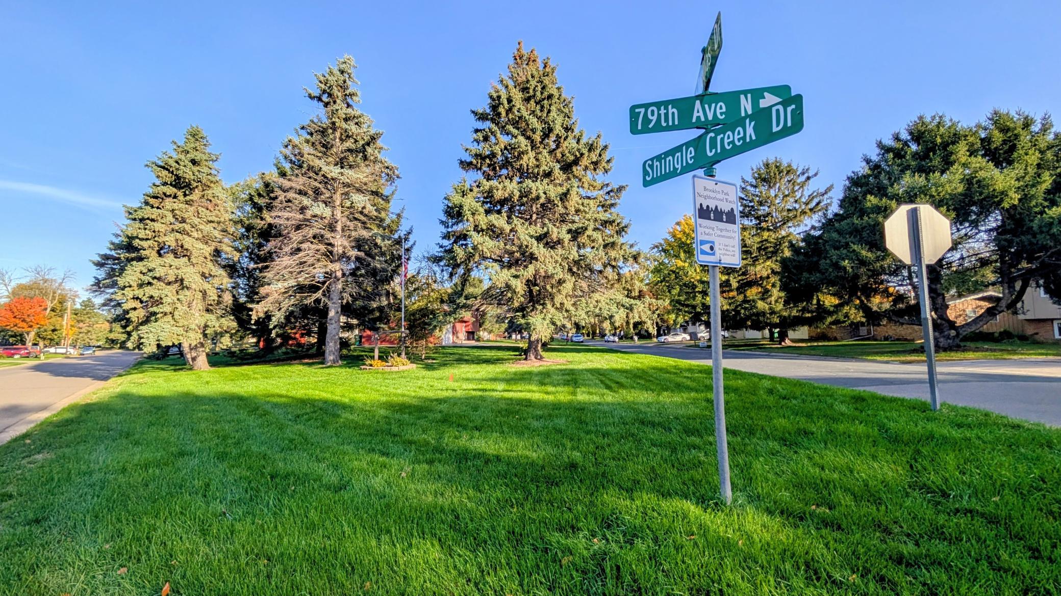 View of Residential at 7901 Douglas Drive, Brooklyn Park MN 55443, Brooklyn Park (36 of 37) - Mike Wilen | Minnesota Team Real Estate