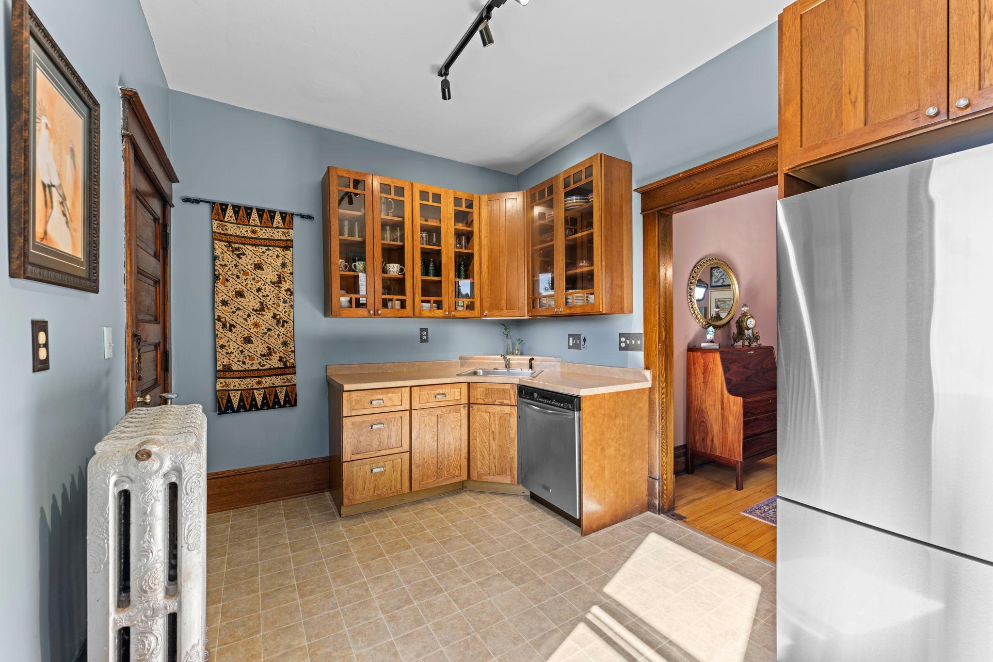 View of Residential at 816 Hague Avenue #3, Saint Paul MN 55104, Saint Paul (17 of 37) - Mike Wilen | Minnesota Team Real Estate