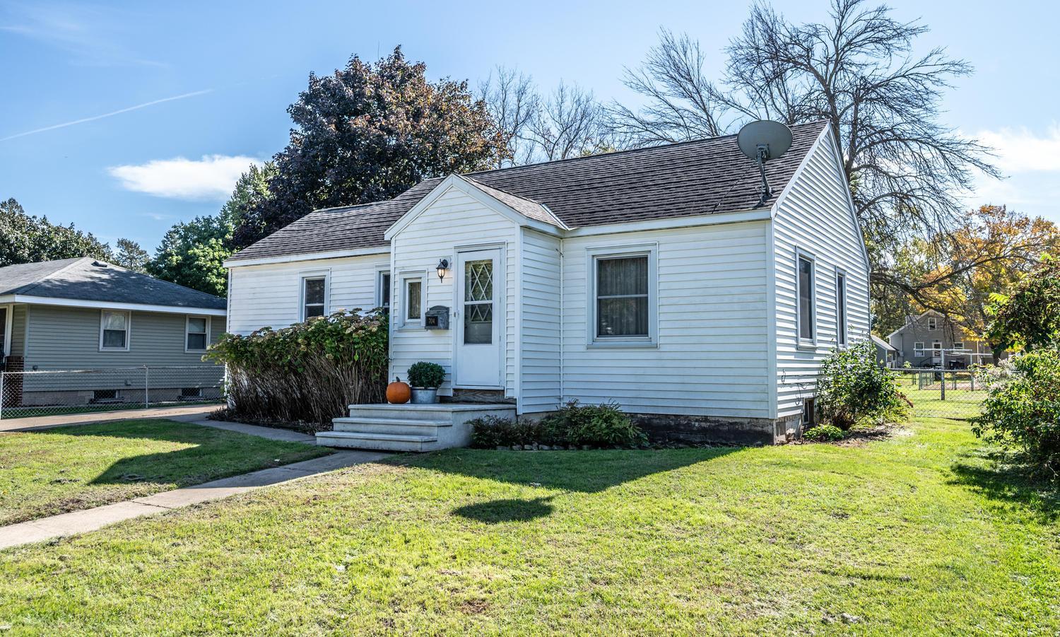 View of Residential at 704 Elm Street, Farmington MN 55024, Farmington (6 of 27) - Mike Wilen | Minnesota Team Real Estate