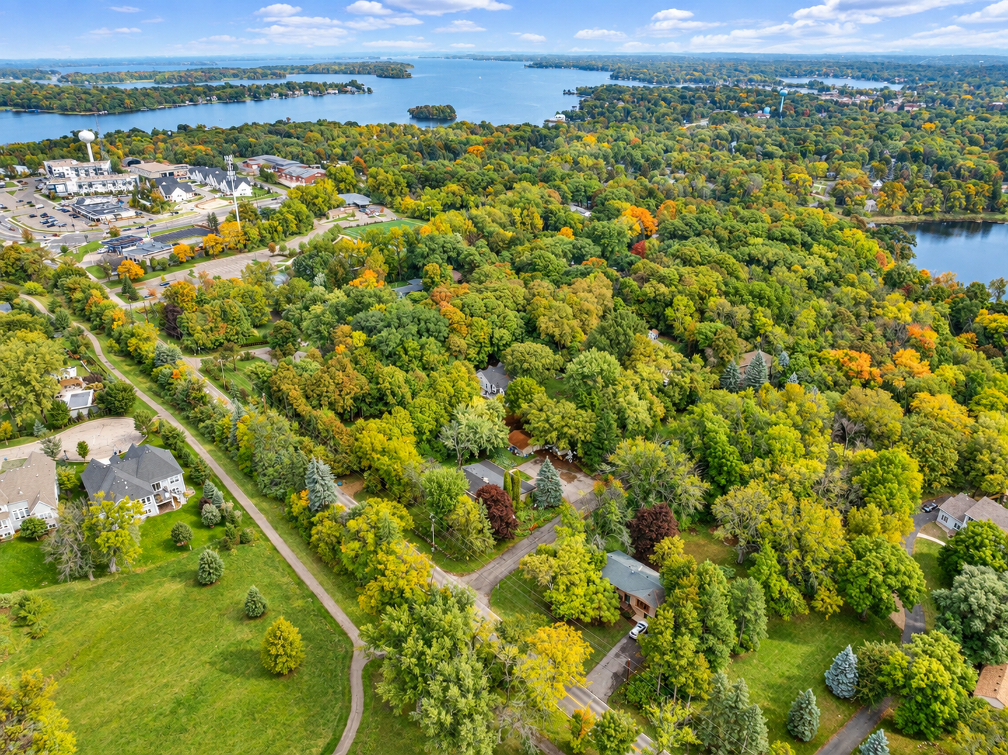 View of Residential at 5905 Country Club Road, Excelsior MN 55331, Excelsior (20 of 21) - Mike Wilen | Minnesota Team Real Estate