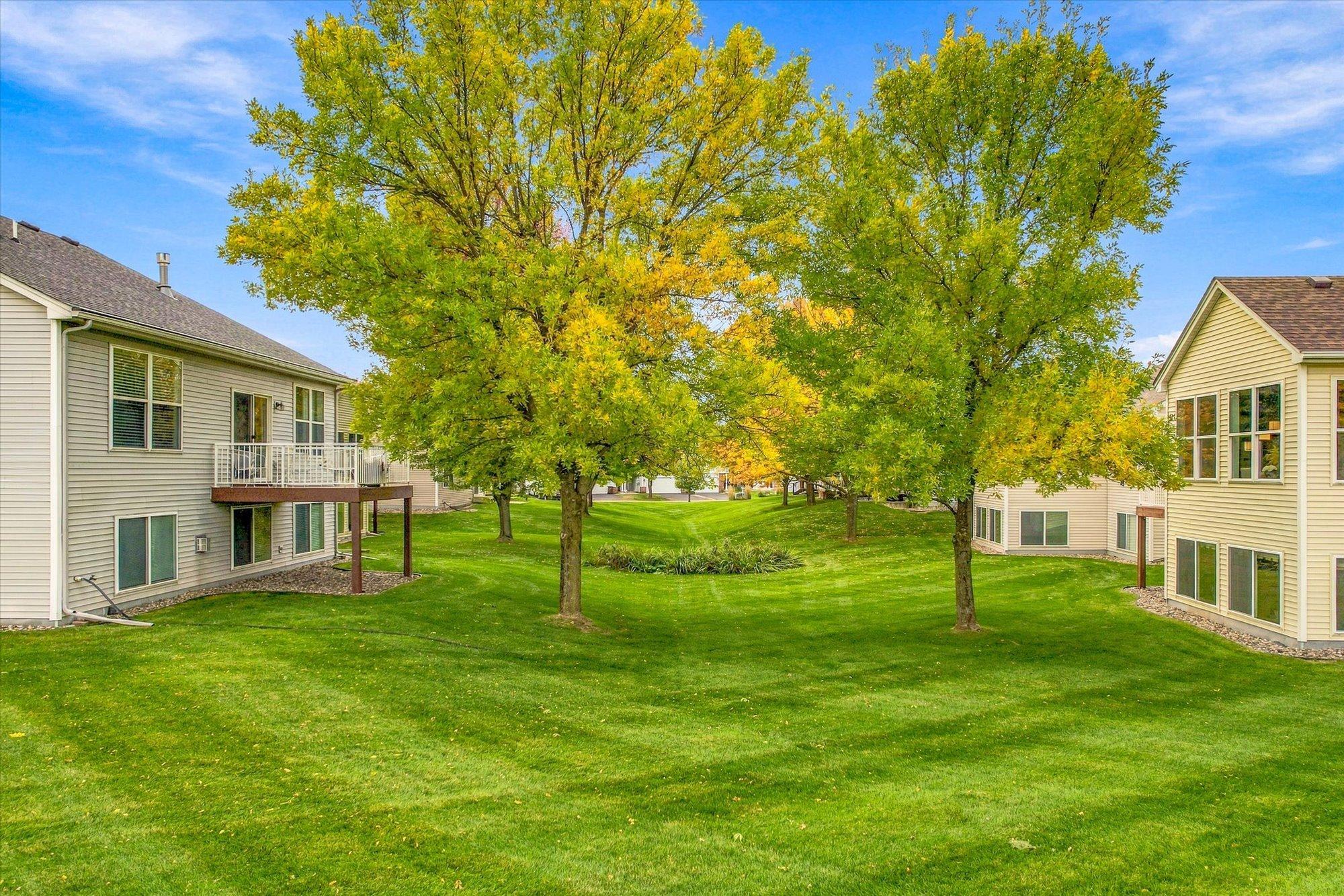 View of Residential at 10801 Thone Road, Woodbury MN 55129, Woodbury (58 of 61) - Mike Wilen | Minnesota Team Real Estate