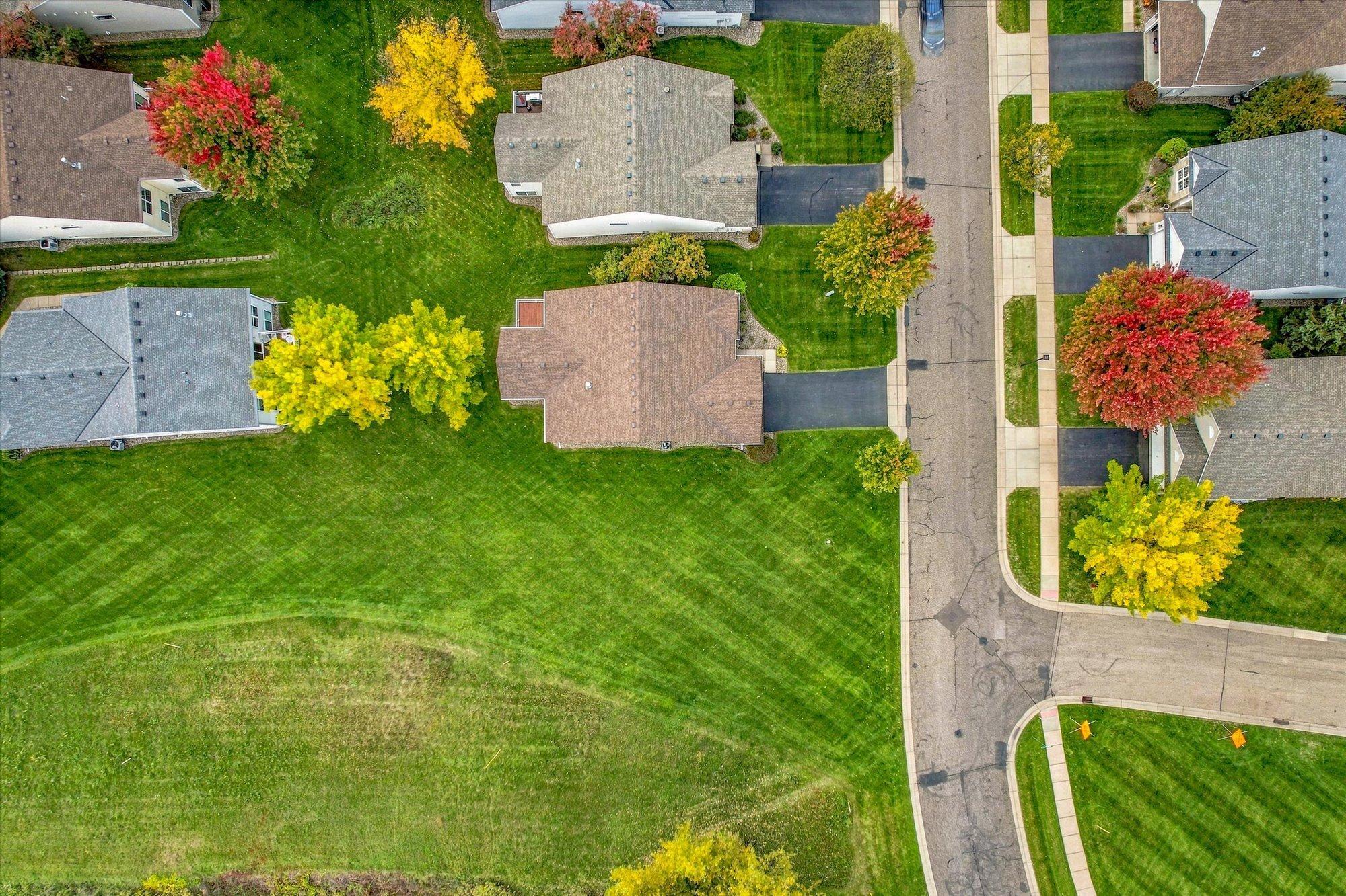 View of Residential at 10801 Thone Road, Woodbury MN 55129, Woodbury (51 of 61) - Mike Wilen | Minnesota Team Real Estate