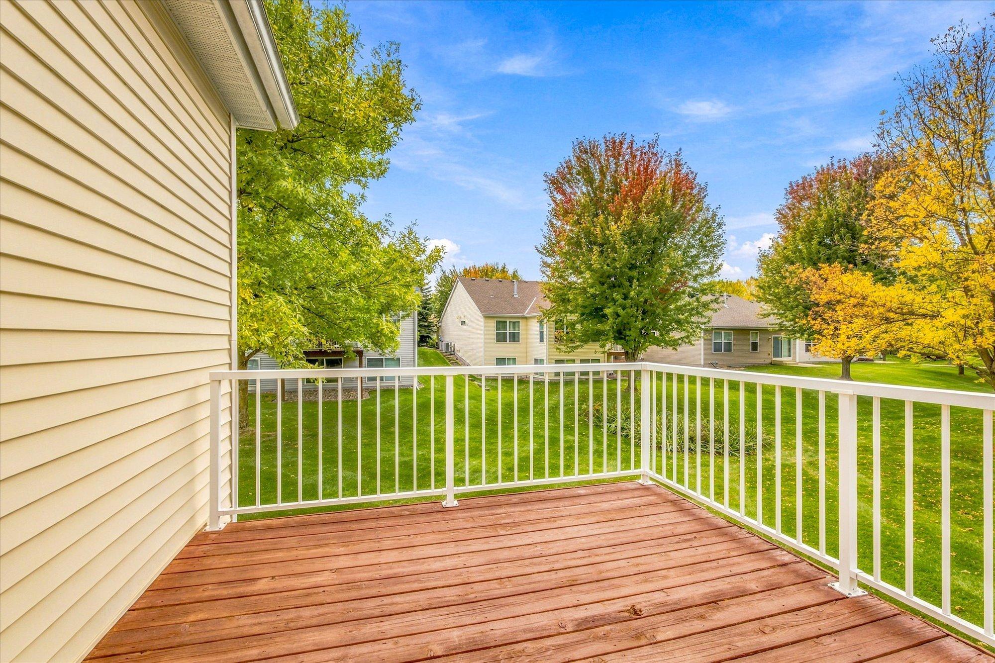 View of Residential at 10801 Thone Road, Woodbury MN 55129, Woodbury (24 of 61) - Mike Wilen | Minnesota Team Real Estate